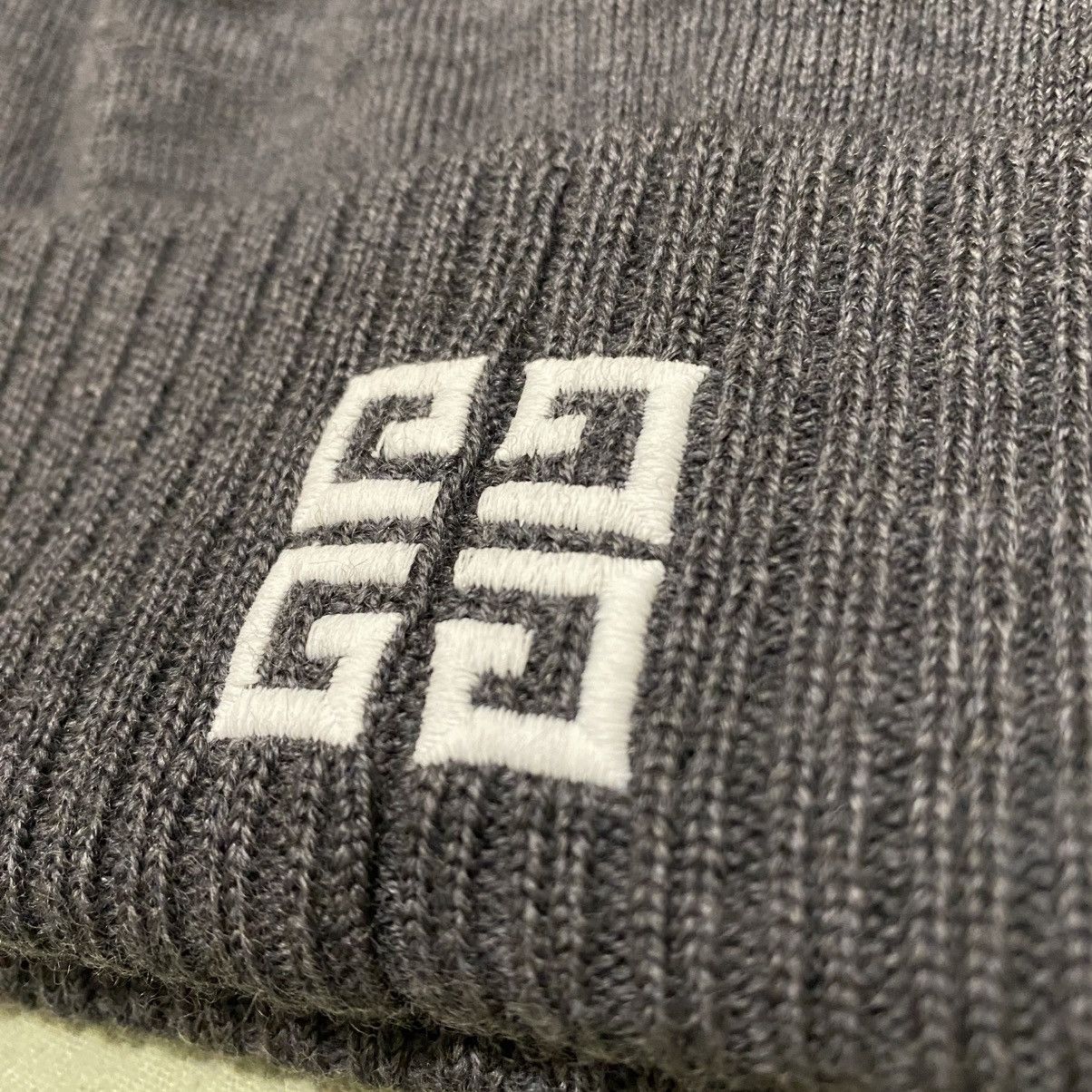 Givenchy GIVENCY beanie Size ONE SIZE - 4 Thumbnail
