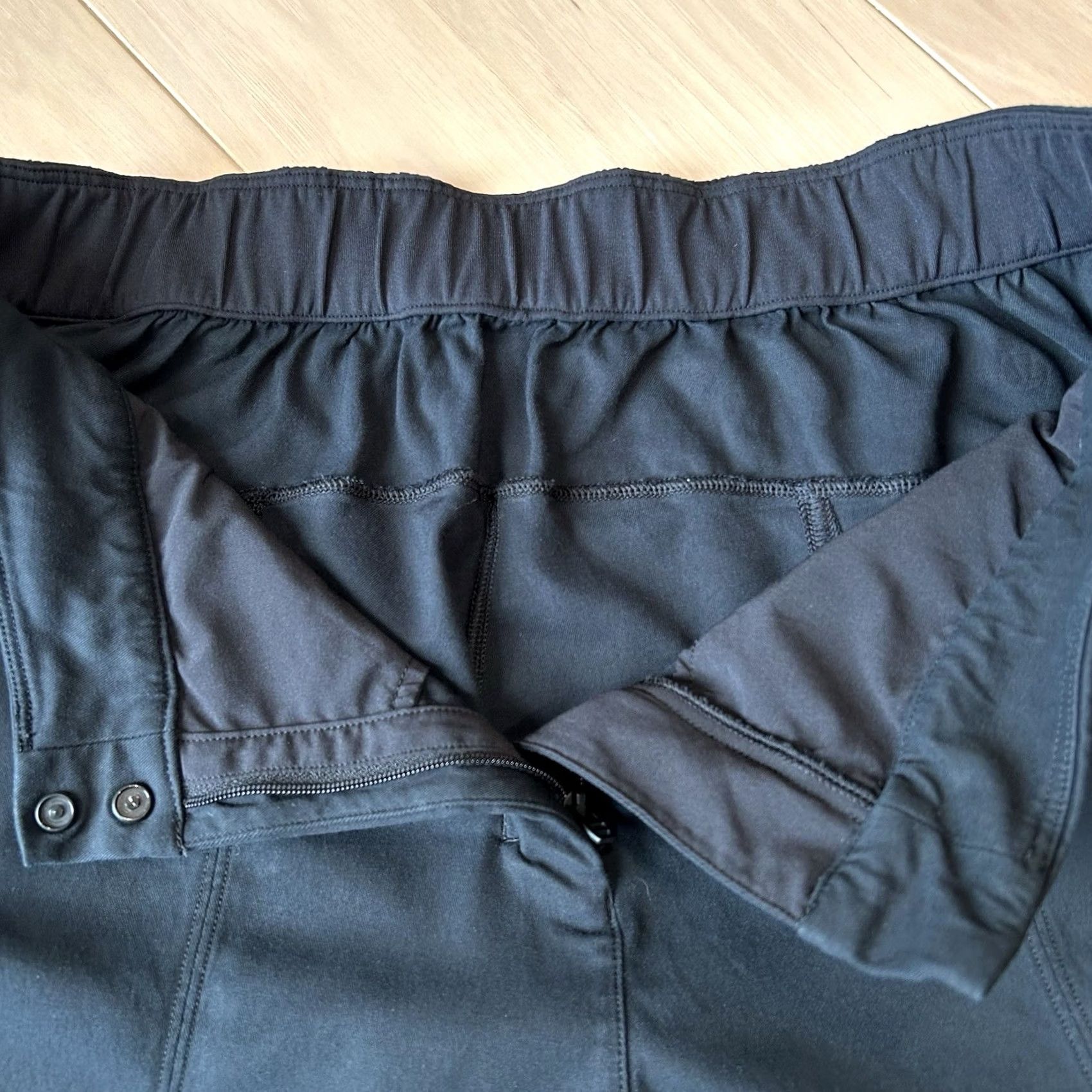 Lululemon Lululemon Dynamic Days Pant Black 26” Inseam Women 8 Tapered Leg City Urban Athleisure Casual Size 30" / US 8 / IT 44 - 4 Thumbnail