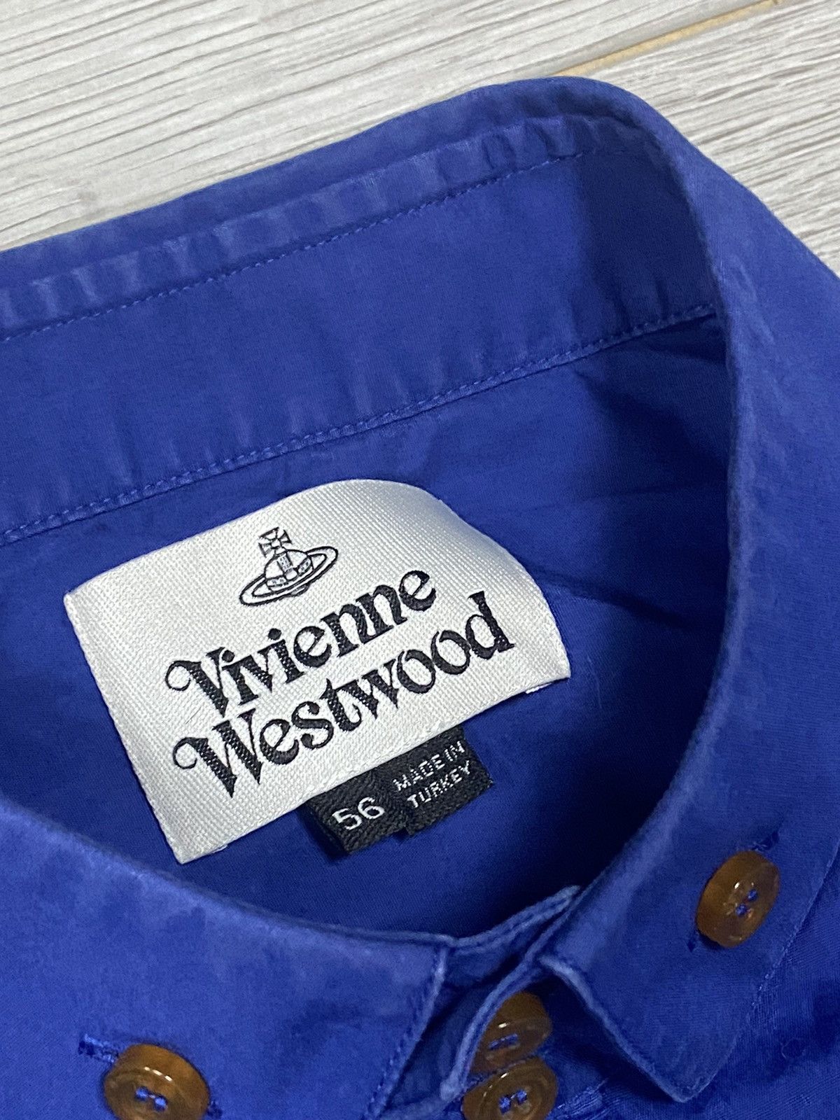 Vivienne Westwood Vivienne Westwood shirt buttons vintage orb Size US XL / EU 56 / 4 - 4 Thumbnail