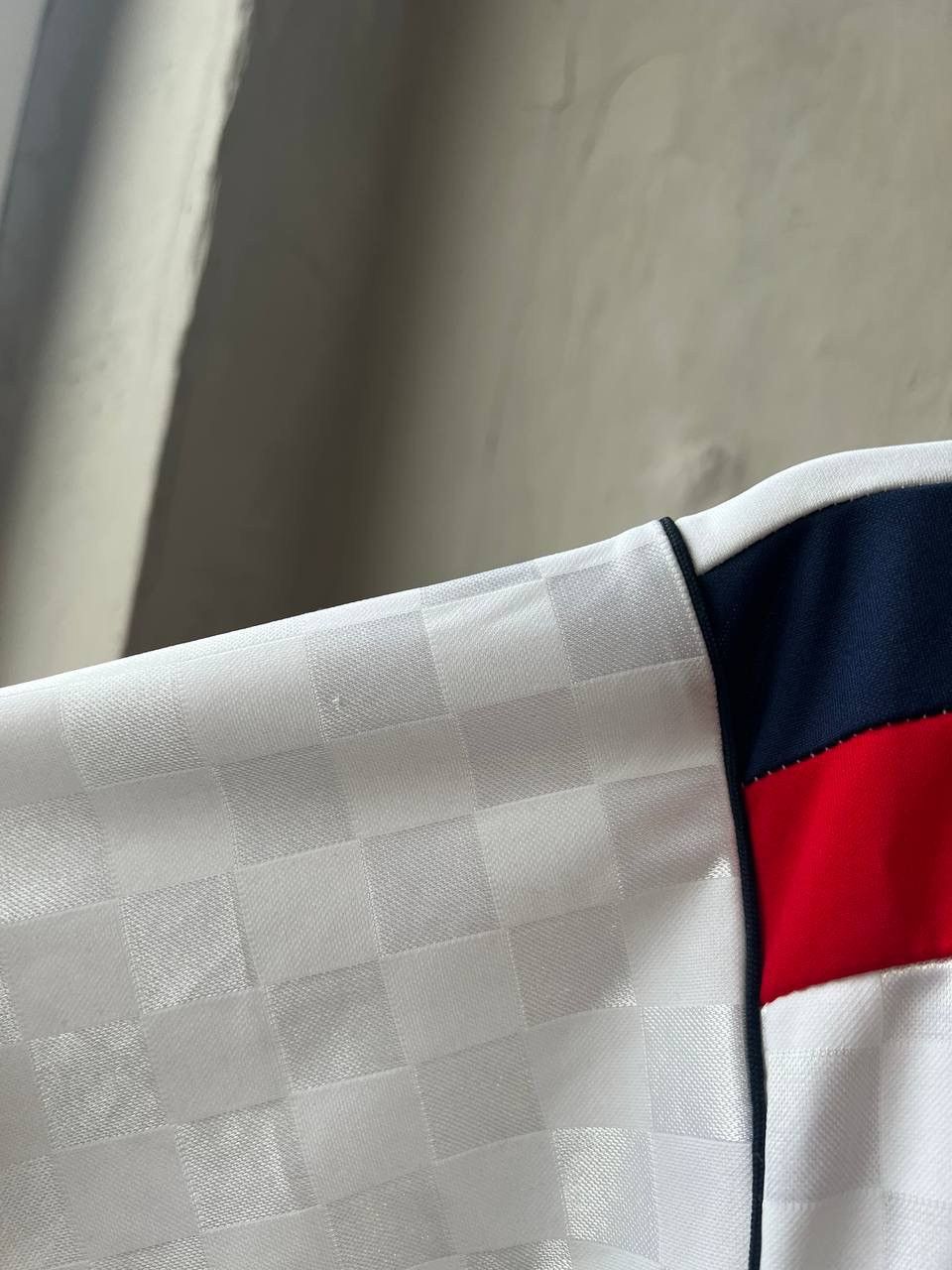 Vintage 1989 BOLTON WANDERERS RETRO REMAKE HOME SOCCER JERSEY SHIRT Size US S / EU 44-46 / 1 - 14 Thumbnail