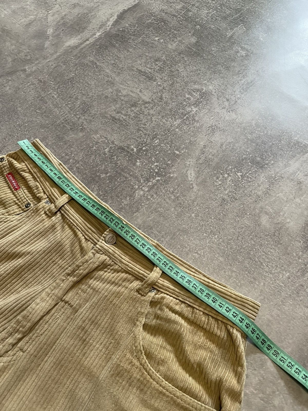 Dickies × Vintage Vintage Dickies Baige Velvet Big Daddy Buggy Shorts 34 Size US 34 / EU 50 - 17 Thumbnail