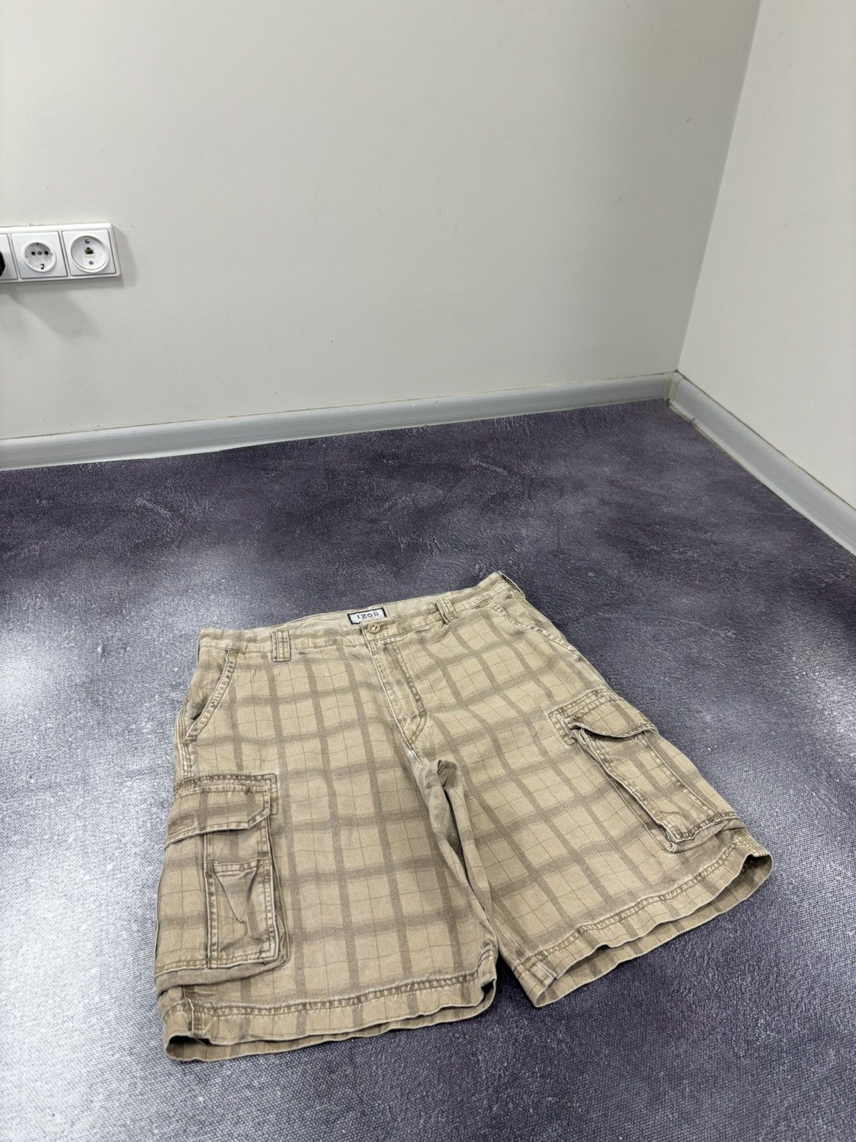 Izod Vintage IZOD Wide-Leg Men’s Utility Hype Baggy Cargo Shorts Size US 34 / EU 50 - 3 Thumbnail