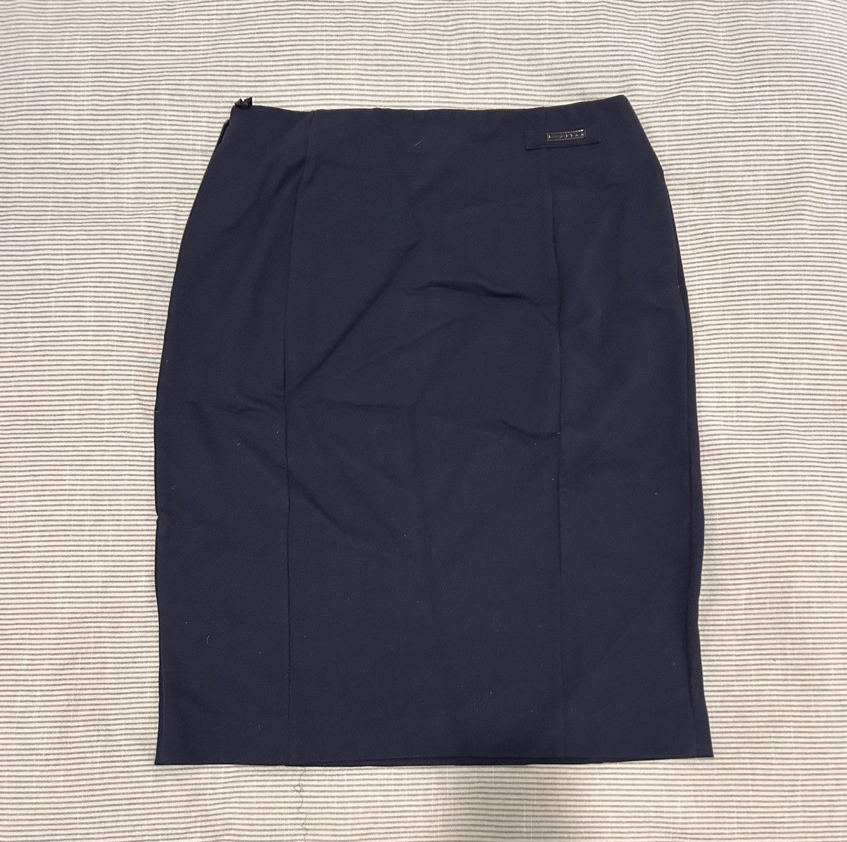 Prada Vintage Prada Navy Skirt Size 28" / US 6 / IT 42 - 5 Thumbnail