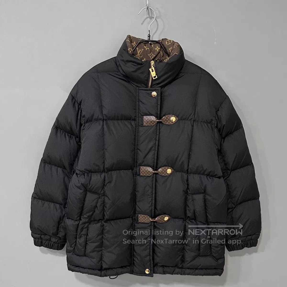 Louis Vuitton louis vuitton black puffer jacket size 34. Size XS / US 0-2 / IT 36-38 - 1 Thumbnail
