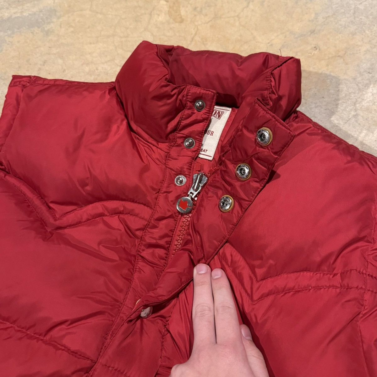 True Religion 2000s True Religion Goose Down Fill Puffer Vest Red Y2K Size US XL / EU 56 / 4 - 5 Thumbnail