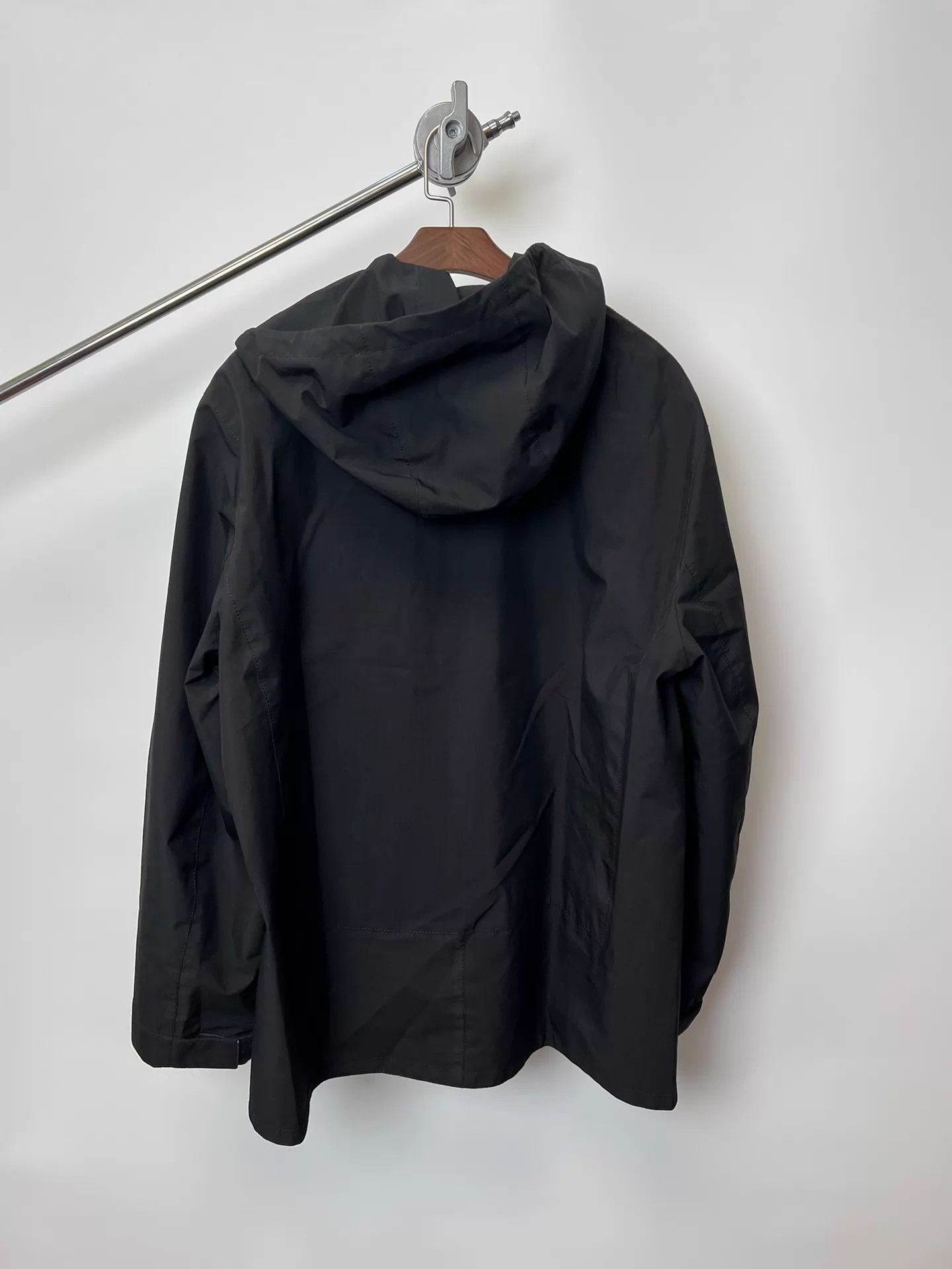 Prada Prada Vintage Sports Red Label GTX Jacket Size 54 Size US L / EU 52-54 / 3 - 6 Thumbnail