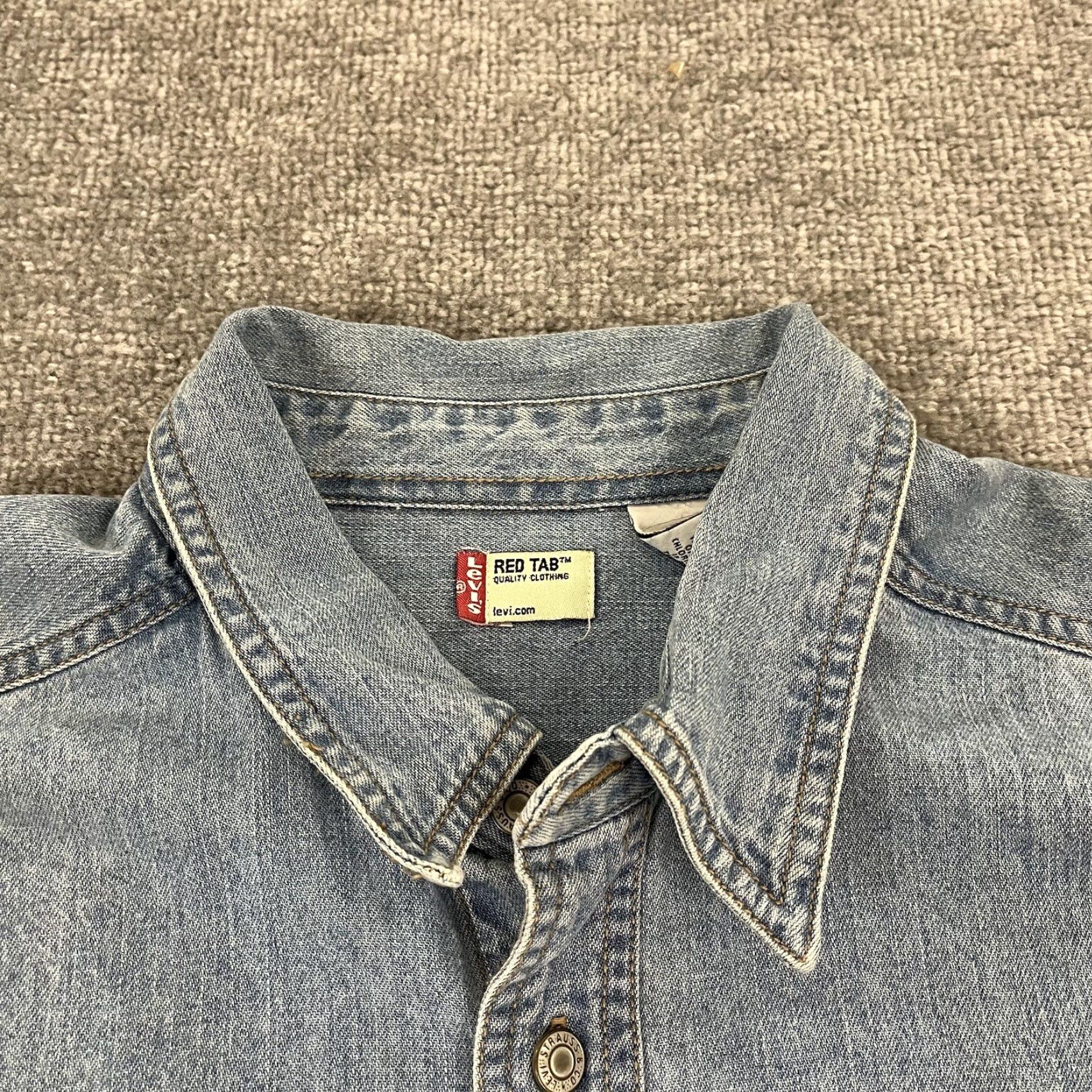 Levi's VINTAGE LEVIS Shirt Mens Large Blue Red Tab Denim Button Collared Trucker Rodeo Western Size US L / EU 52-54 / 3 - 2 Thumbnail