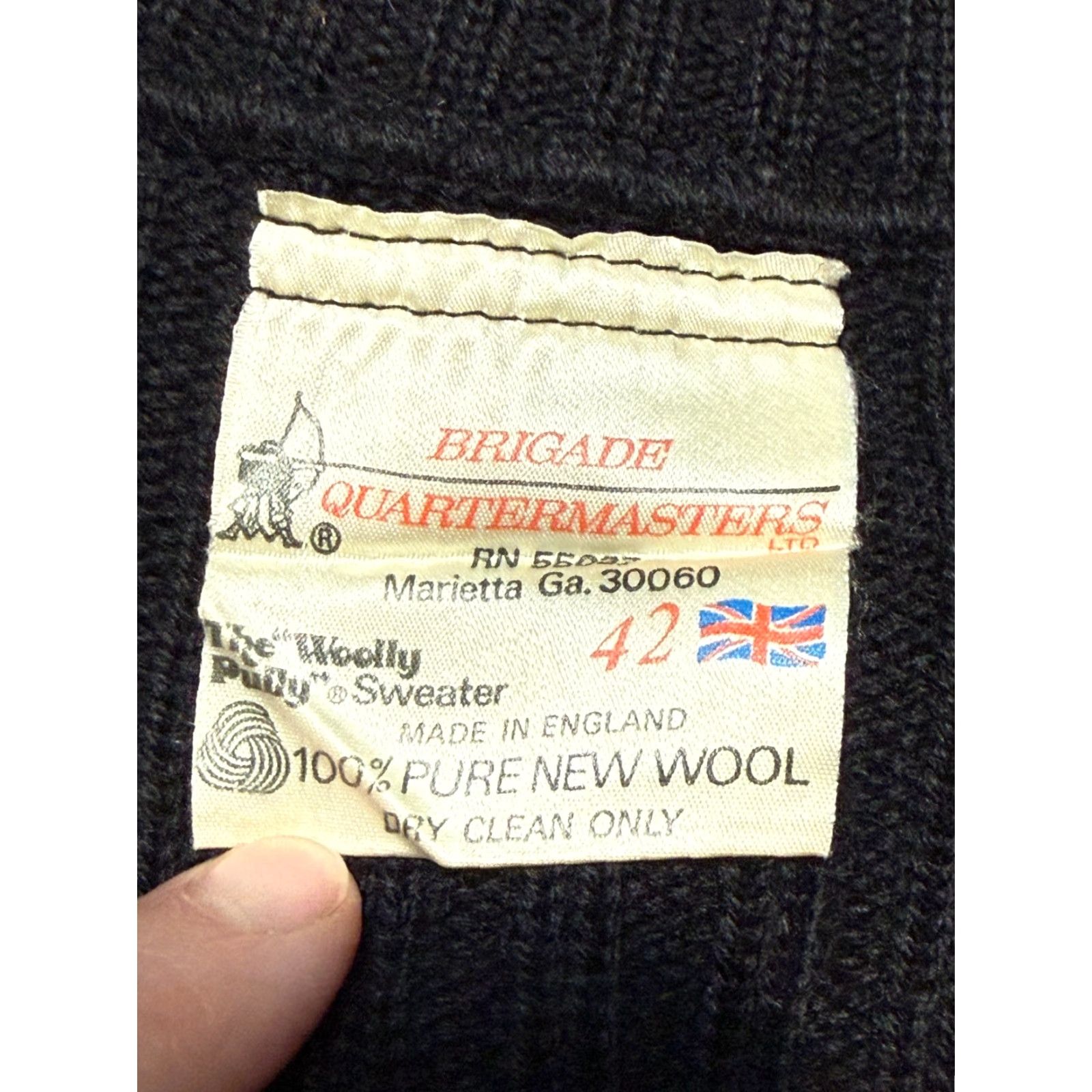 Vintage VINTAGE Brigade Quartermaster Sweater Mens 42 Black V-Neck Pullover 100% Wool Size US XL / EU 56 / 4 - 6 Thumbnail