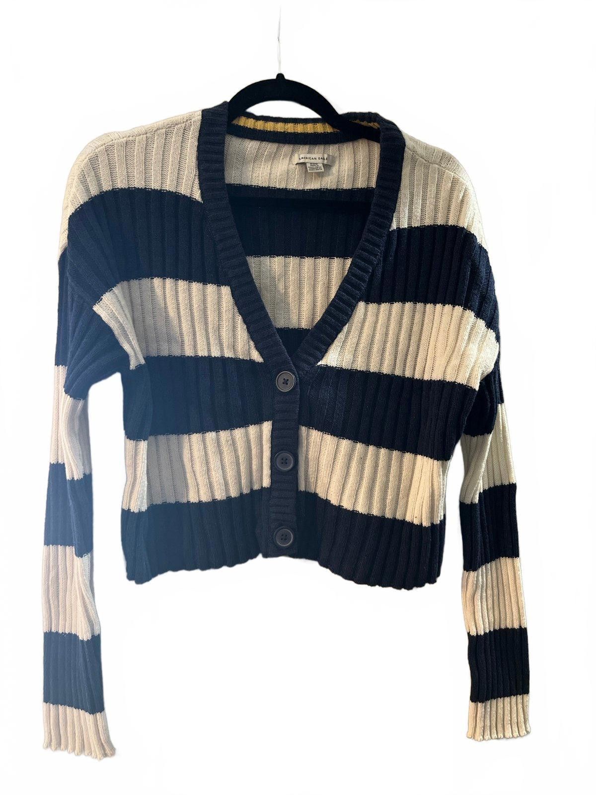 American Eagle Outfitters American Eagle Cropped Striped Cardigan Size M / US 6-8 / IT 42-44 - 1 Thumbnail