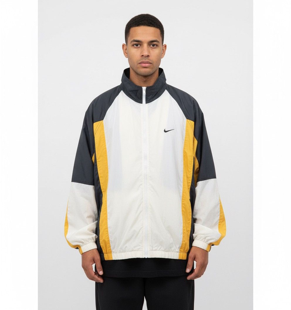 Nike Nike Big Logo Nylon Vintage Jacket Z90 Size US XXL / EU 58 / 5 - 1 Thumbnail