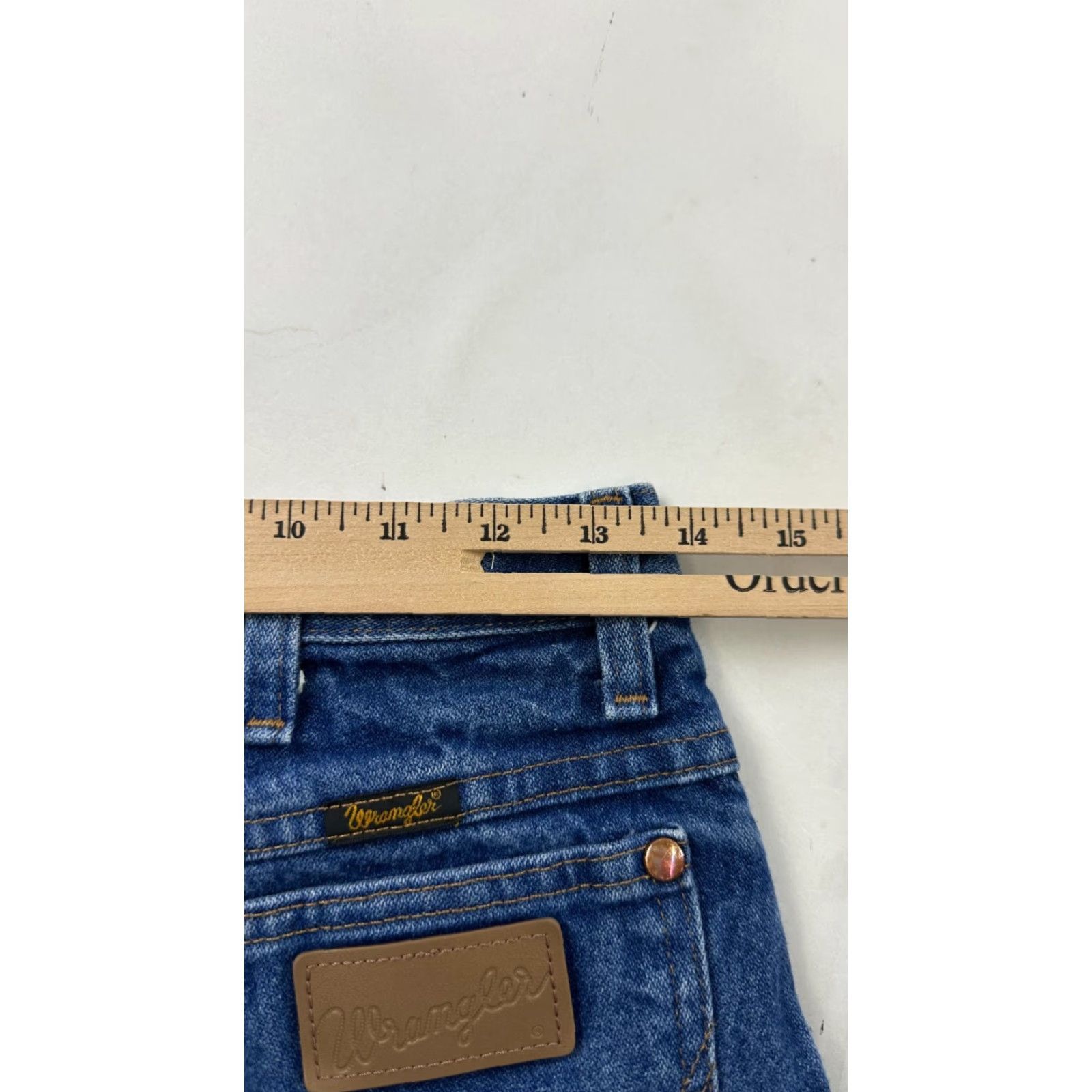 Wrangler Wrangler Jeans Mens 29x30 Blue Denim Regular Fit Stretch Acid Wash 936DEN Size US 29 - 7 Thumbnail