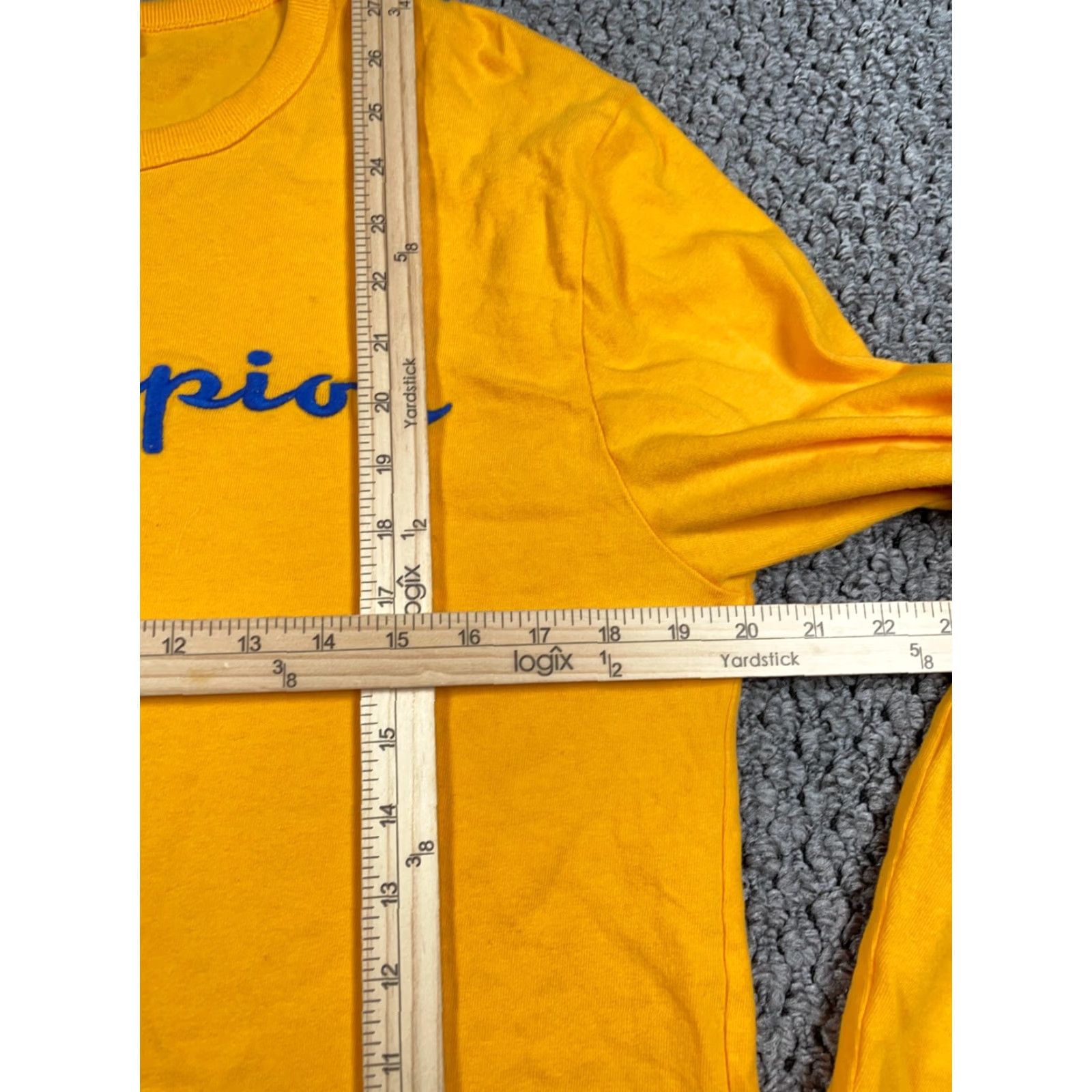 Champion Champion T-Shirt Long Sleeve Embroidered Script Adult Medium Gold Yellow Logo Size US M / EU 48-50 / 2 - 6 Thumbnail