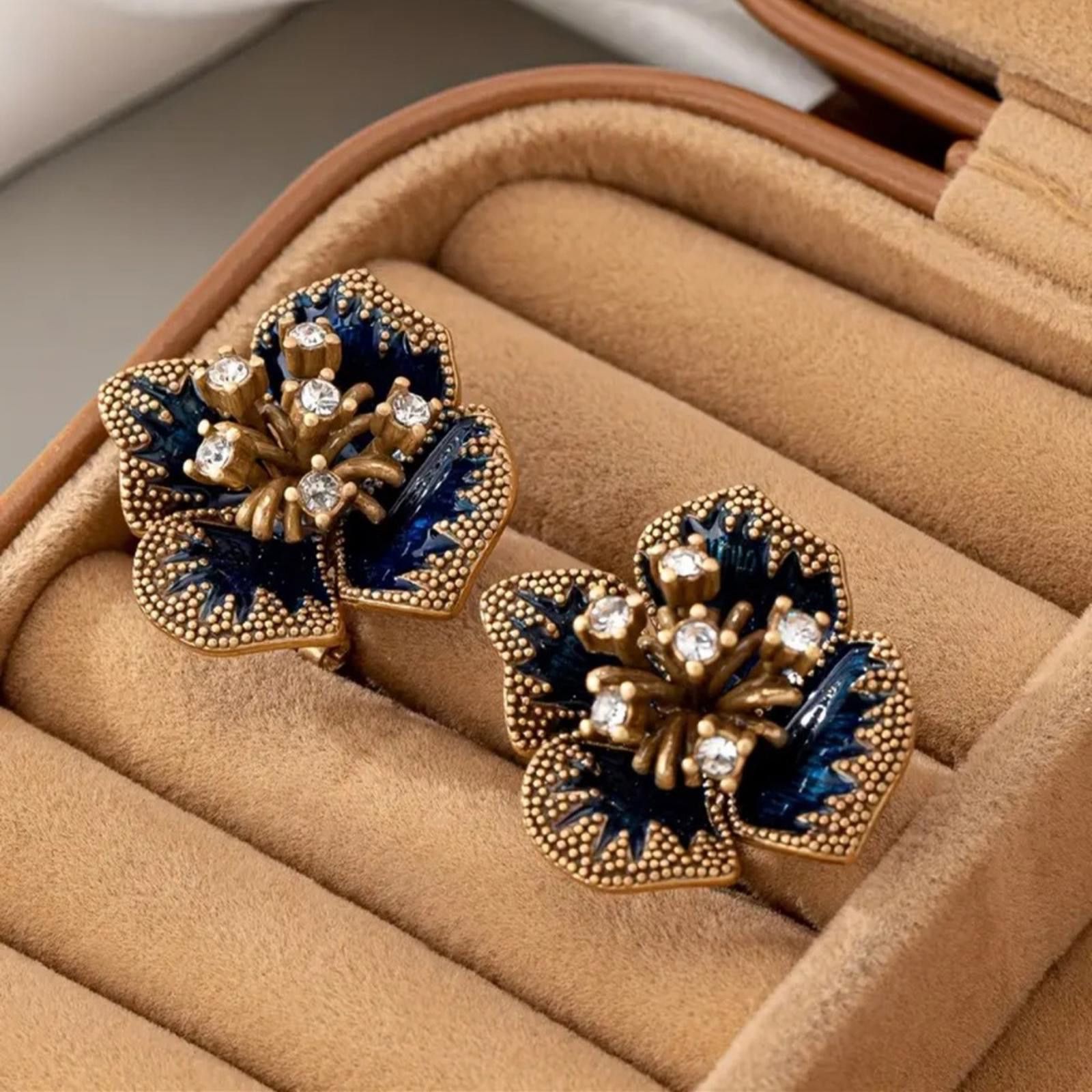 Designer Artisan Gold and Blue Floral Earrings Size ONE SIZE - 3 Thumbnail