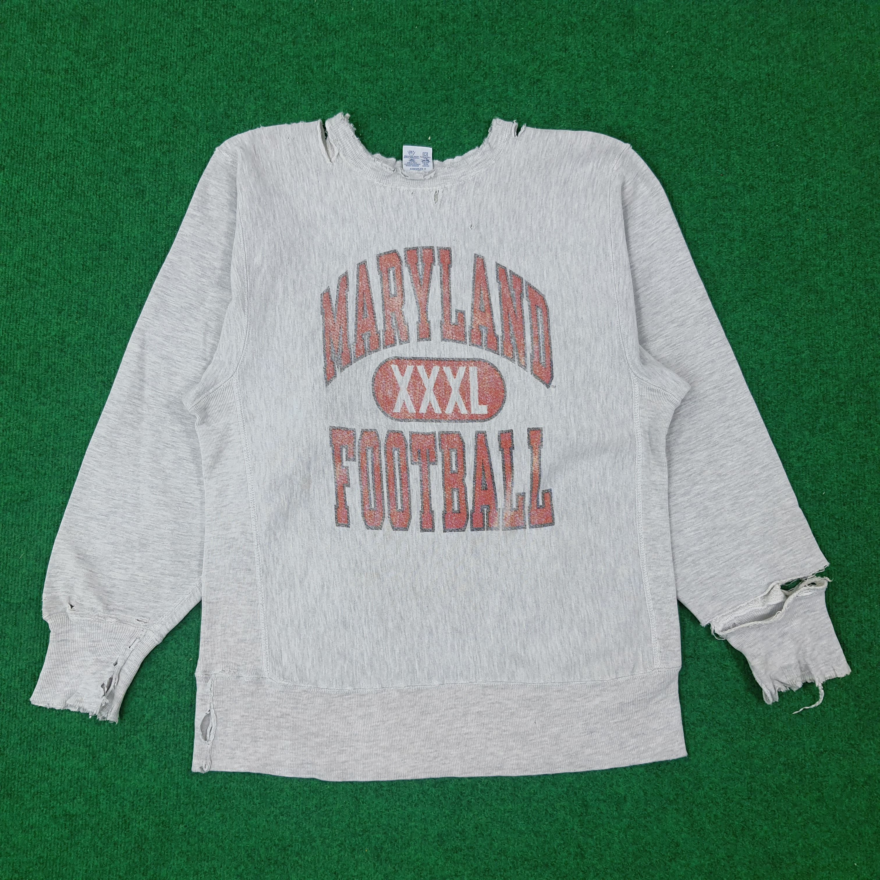 Champion × Vintage Vintage Champion Maryland Football Sports Sweatshirt C215N16 Size US S / EU 44-46 / 1 - 1 Thumbnail