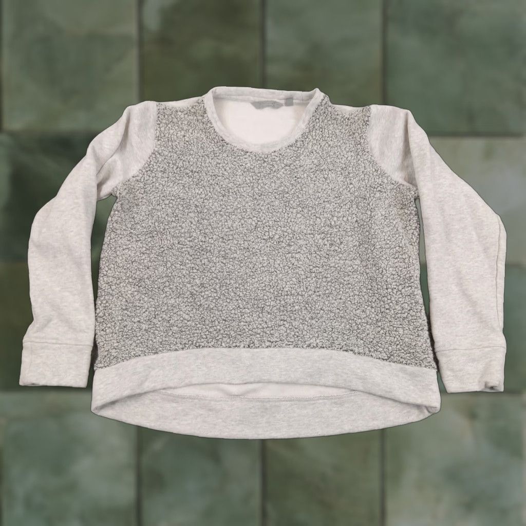 Athleta Athleta Women's Medium Gray Crew Neck Fleece Pullover Sweater Long Sleeve Size M / US 6-8 / IT 42-44 - 1 Thumbnail