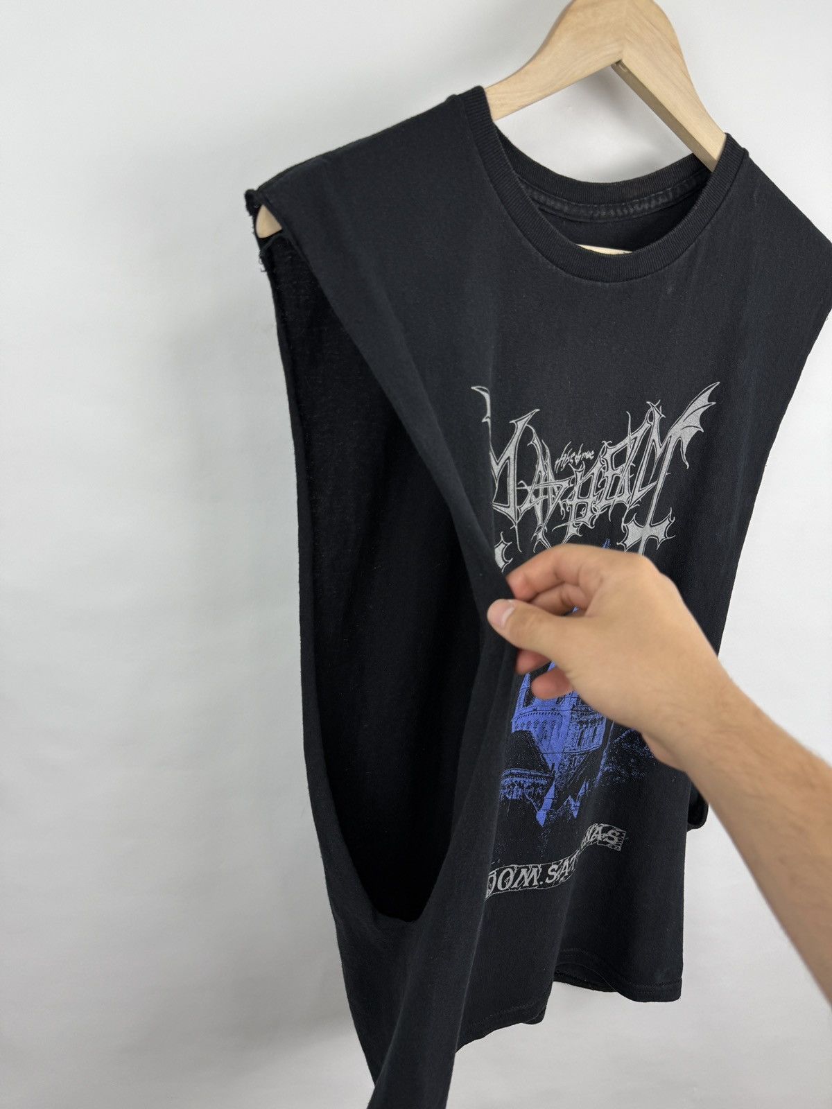 Band Tees 🇳🇴 Vintage Y2K Mayhem De Mysteriis Dom Sathanas Black Metal Size US M / EU 48-50 / 2 - 6 Thumbnail