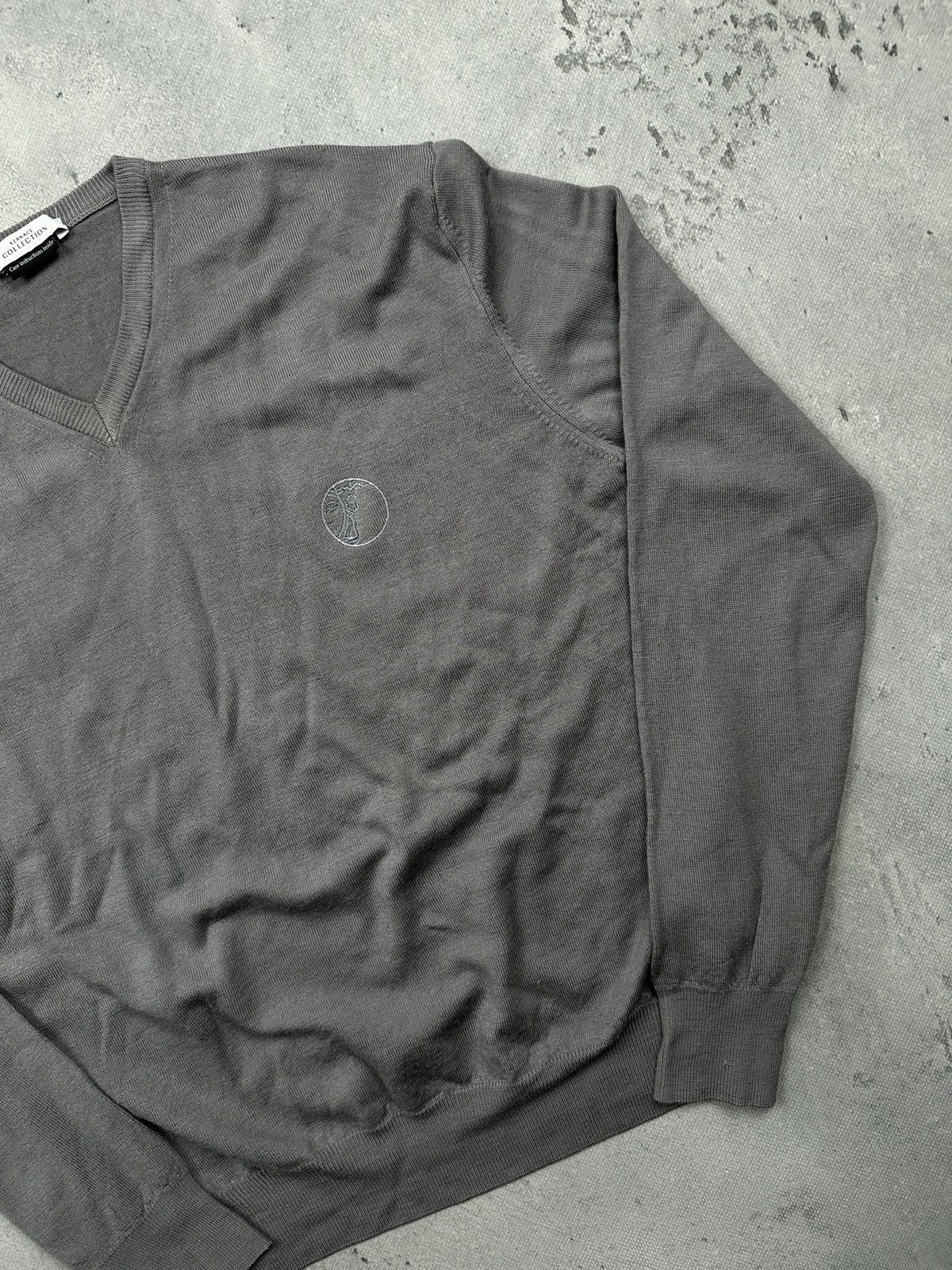 Versace Versace Collection Grey V-Neck Sweater 100% Wool Tunisia y2k Size US L / EU 52-54 / 3 - 5 Thumbnail