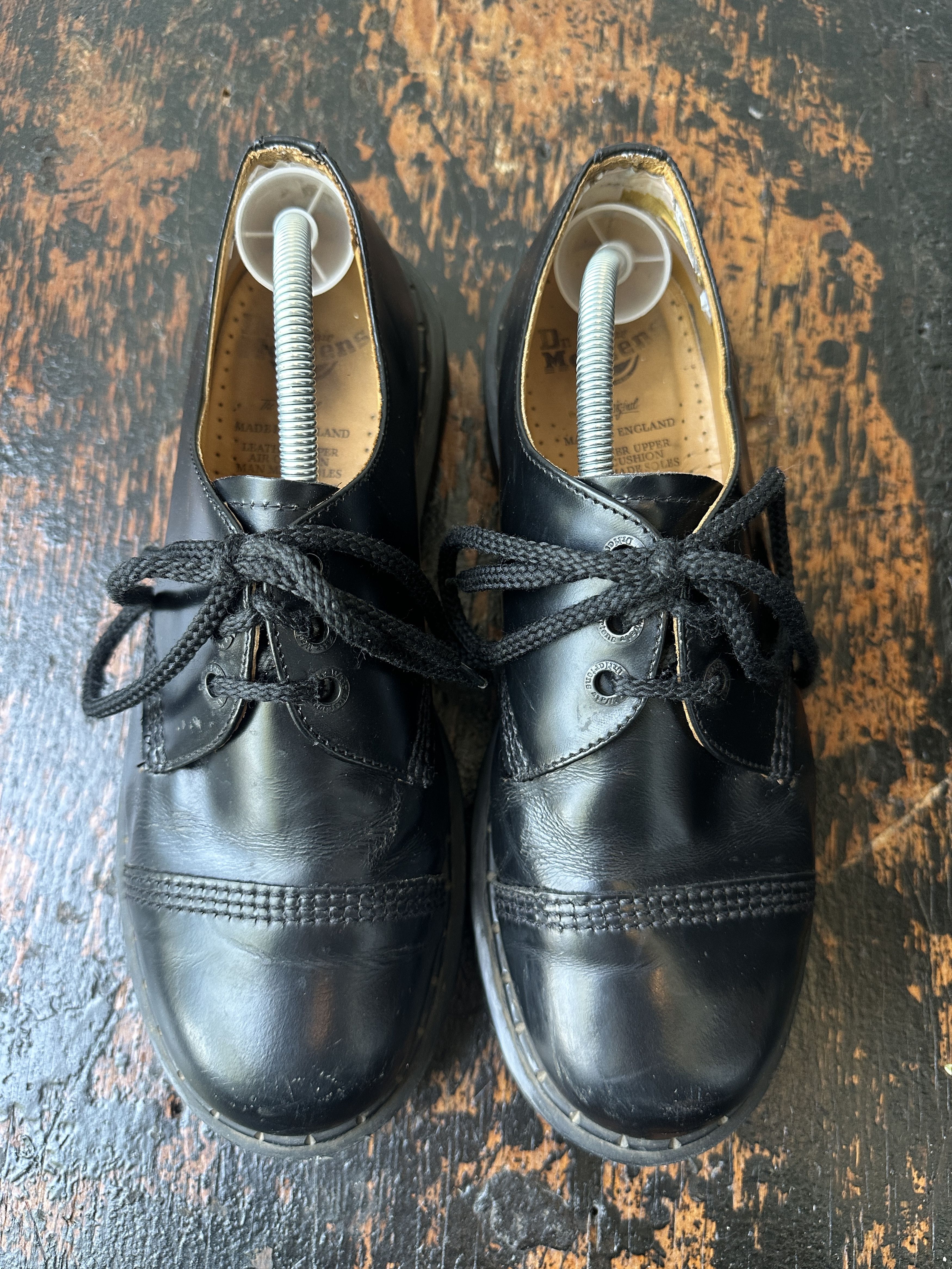 Dr. Martens 1980s 1461 VINTAGE MADE ENGLAND DR Martens AW4 8266 Cap Toes Size US 10 / EU 43 - 6 Thumbnail