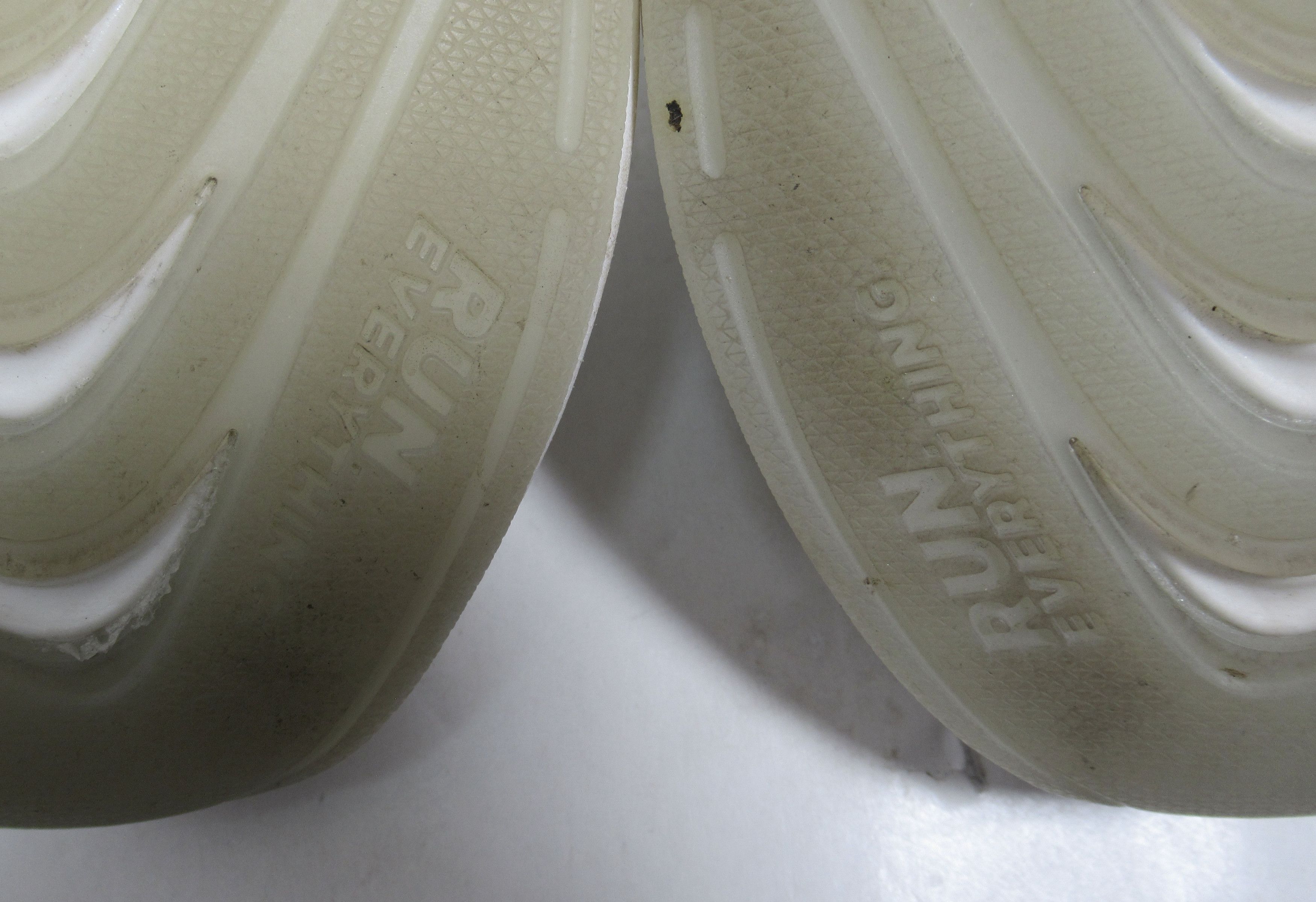 Athletic Propulsion Labs APL Women's Streamline Shoes White / Frozen Grey / Parchmen Size US 8 / IT 38 - 8 Thumbnail