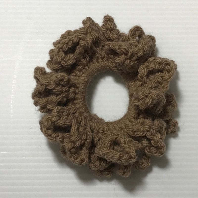 Handmade NWT Toupe Handmade Crocheted Hair Scrunchie Size ONE SIZE - 2 Thumbnail