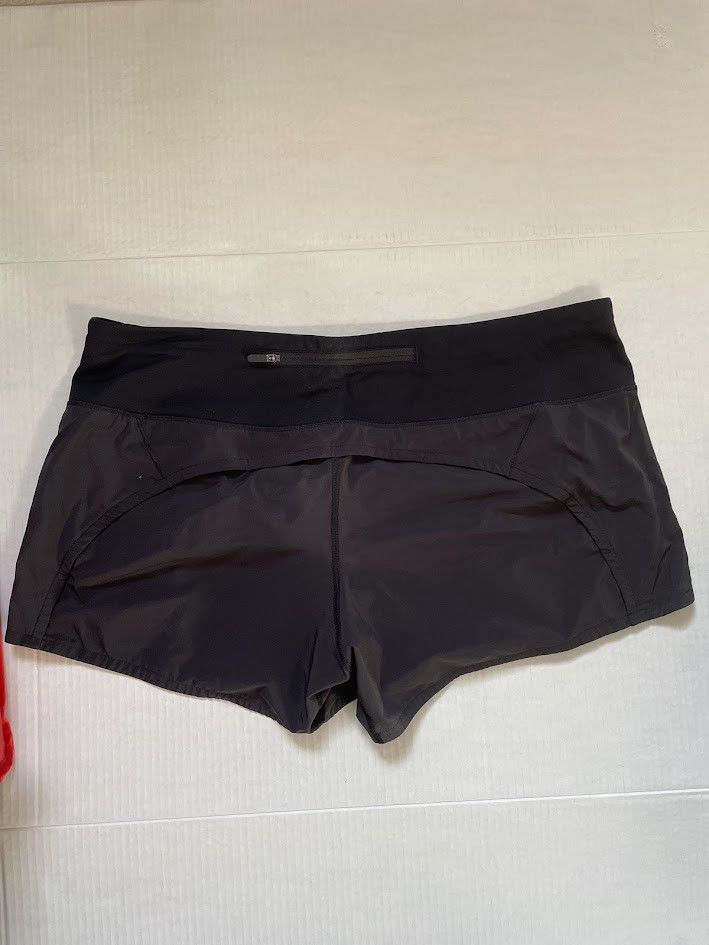 Lululemon Lululemon Shorts Size 34" / US 12 / IT 48 - 2 Thumbnail