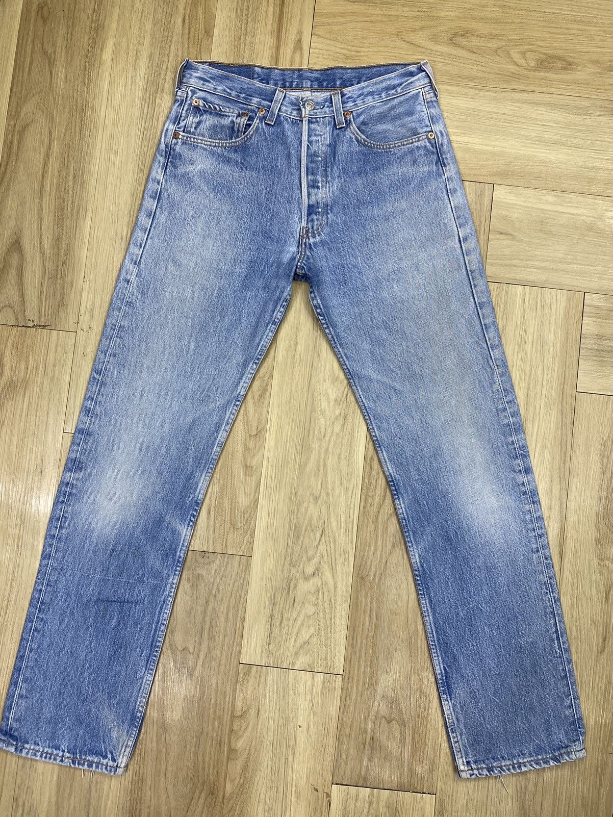 image of Levis x Levis Vintage Clothing Size 31 Vintage 90's Levi's 501 Made In Usa Faded in Blue, Men's