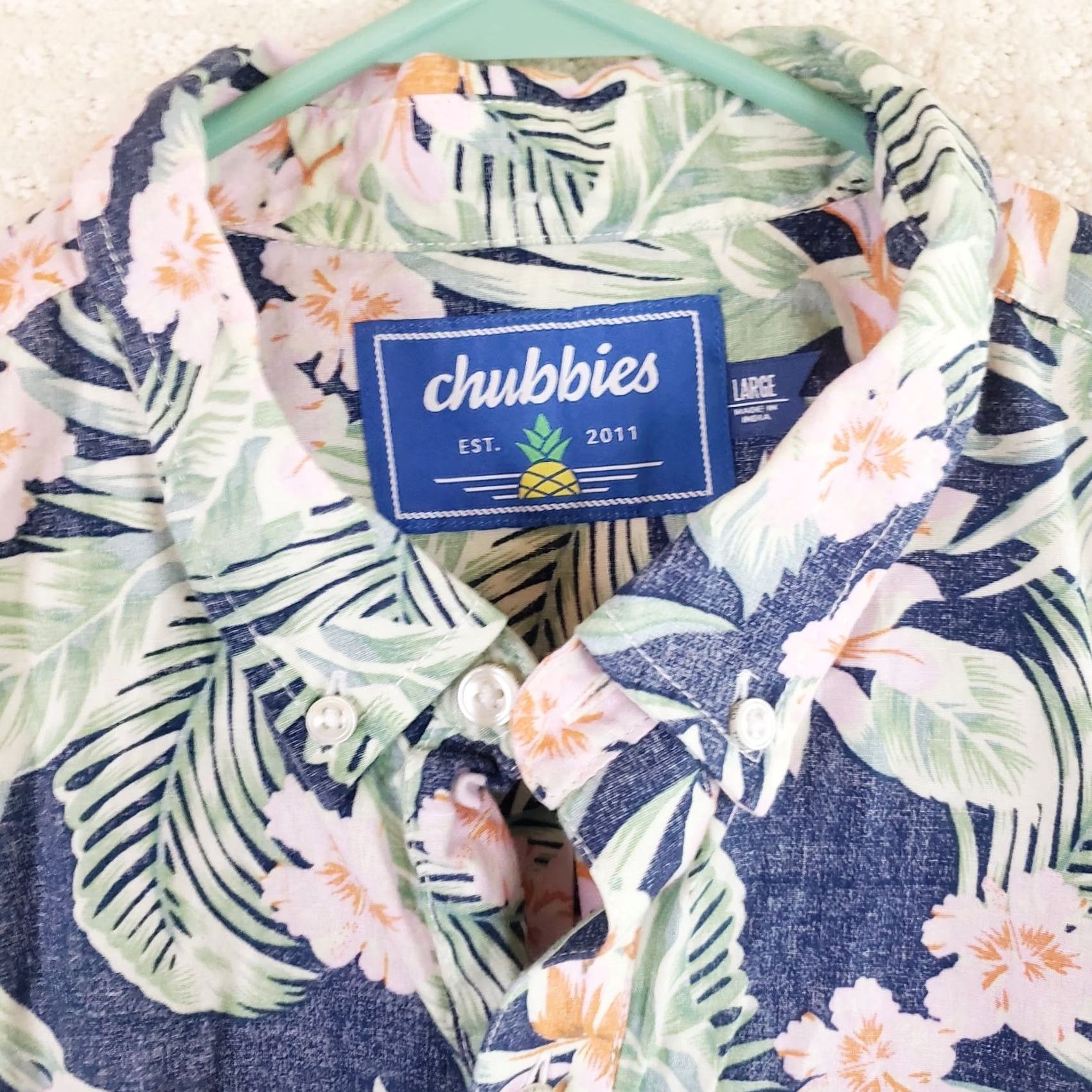 Chubbies Chubbies Weekend Wear Shirt Mens Large Floral Print Half Button Pullover New Size US L / EU 52-54 / 3 - 7 Thumbnail