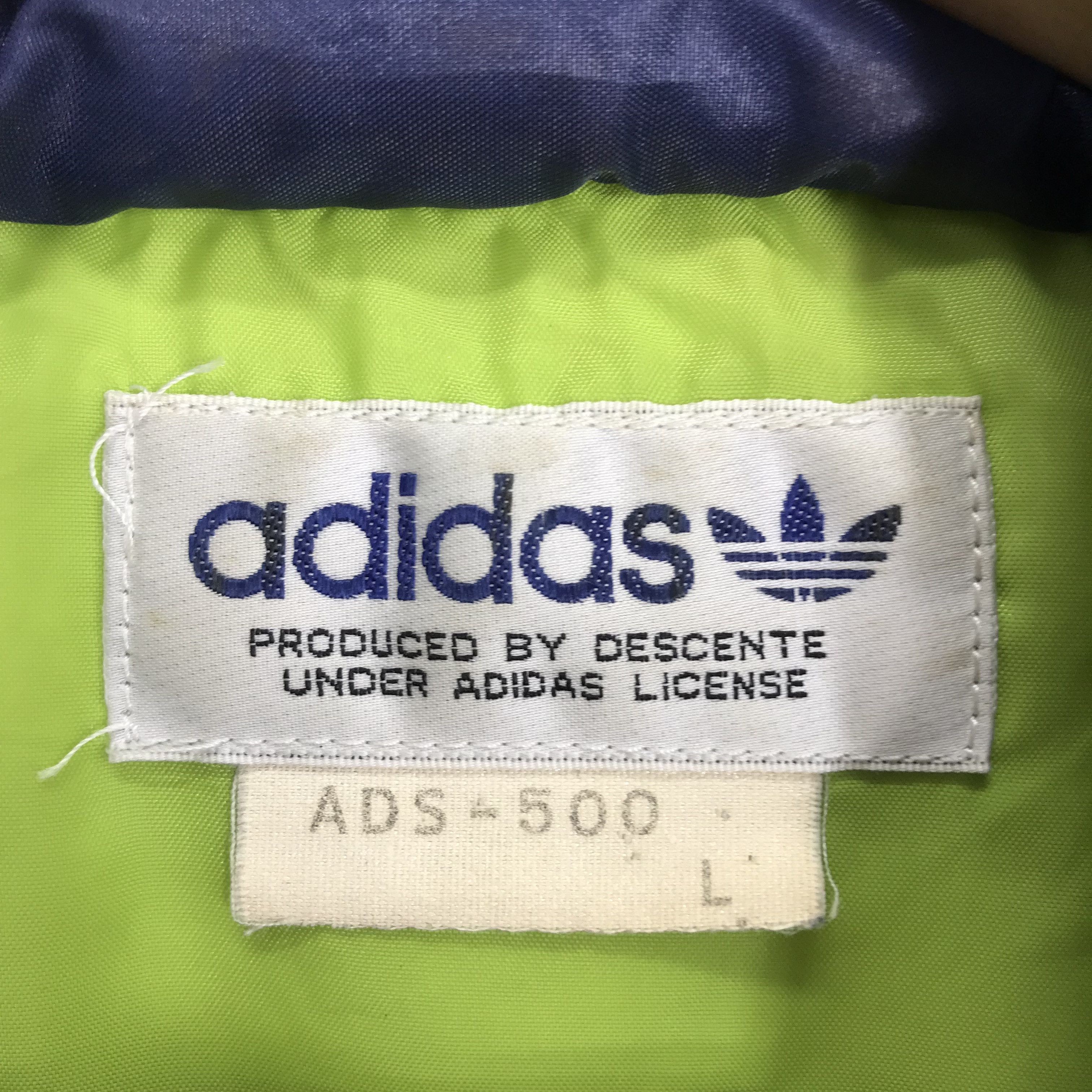 Adidas Vintage 90's Adidas Trefoil Sleeveless Bomber Jacket Outdoor Size US L / EU 52-54 / 3 - 9 Thumbnail