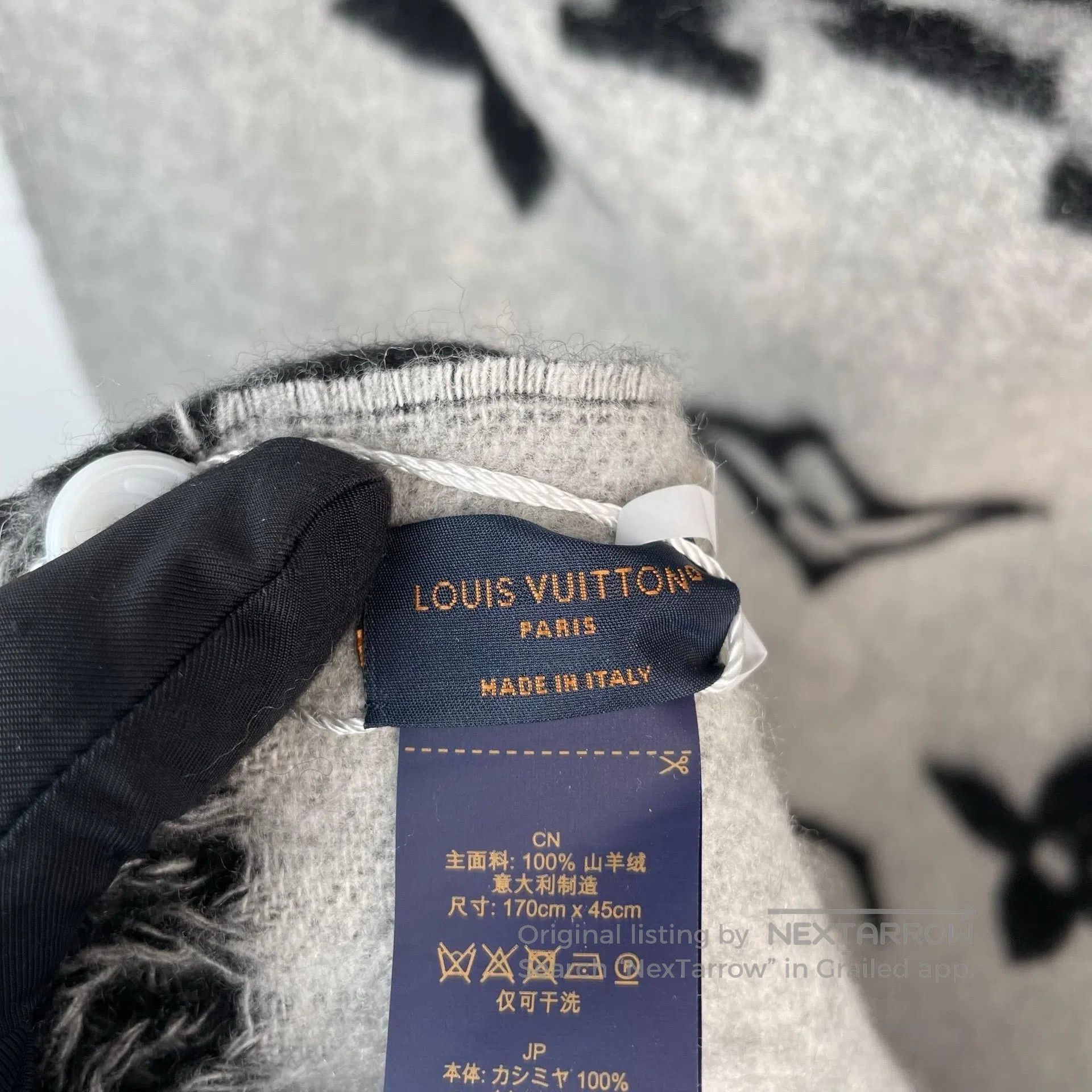 Louis Vuitton Louis Vuitton Black and gray printed cashmere double-sided Size ONE SIZE - 7 Thumbnail