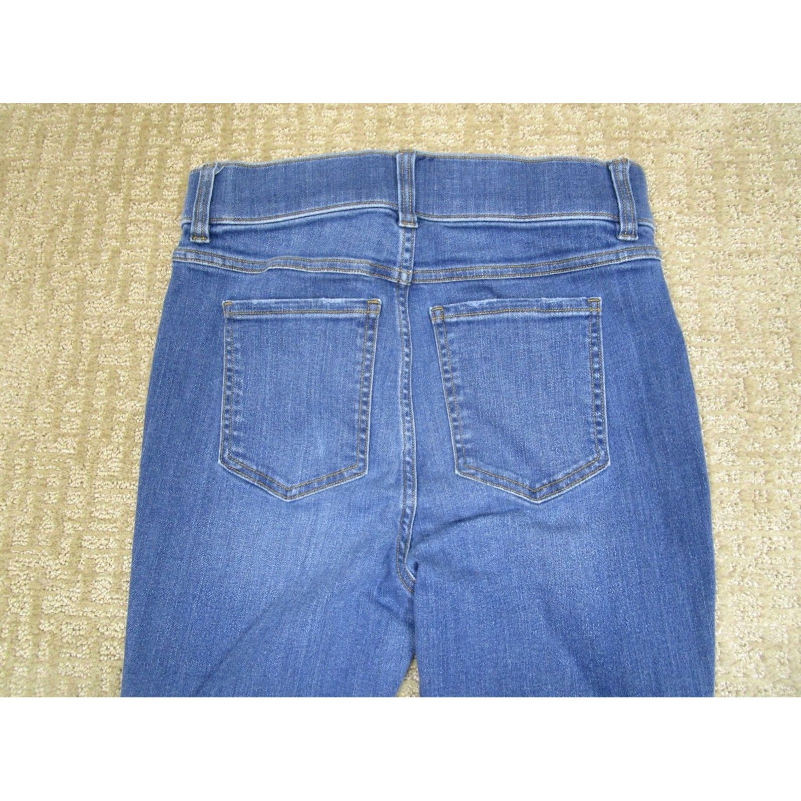 Spanx Spanx Jeans Women Medium Blue High Rise Flared Pull On Shaping Pants Light Wash Size 32" / US 10 / IT 46 - 4 Thumbnail