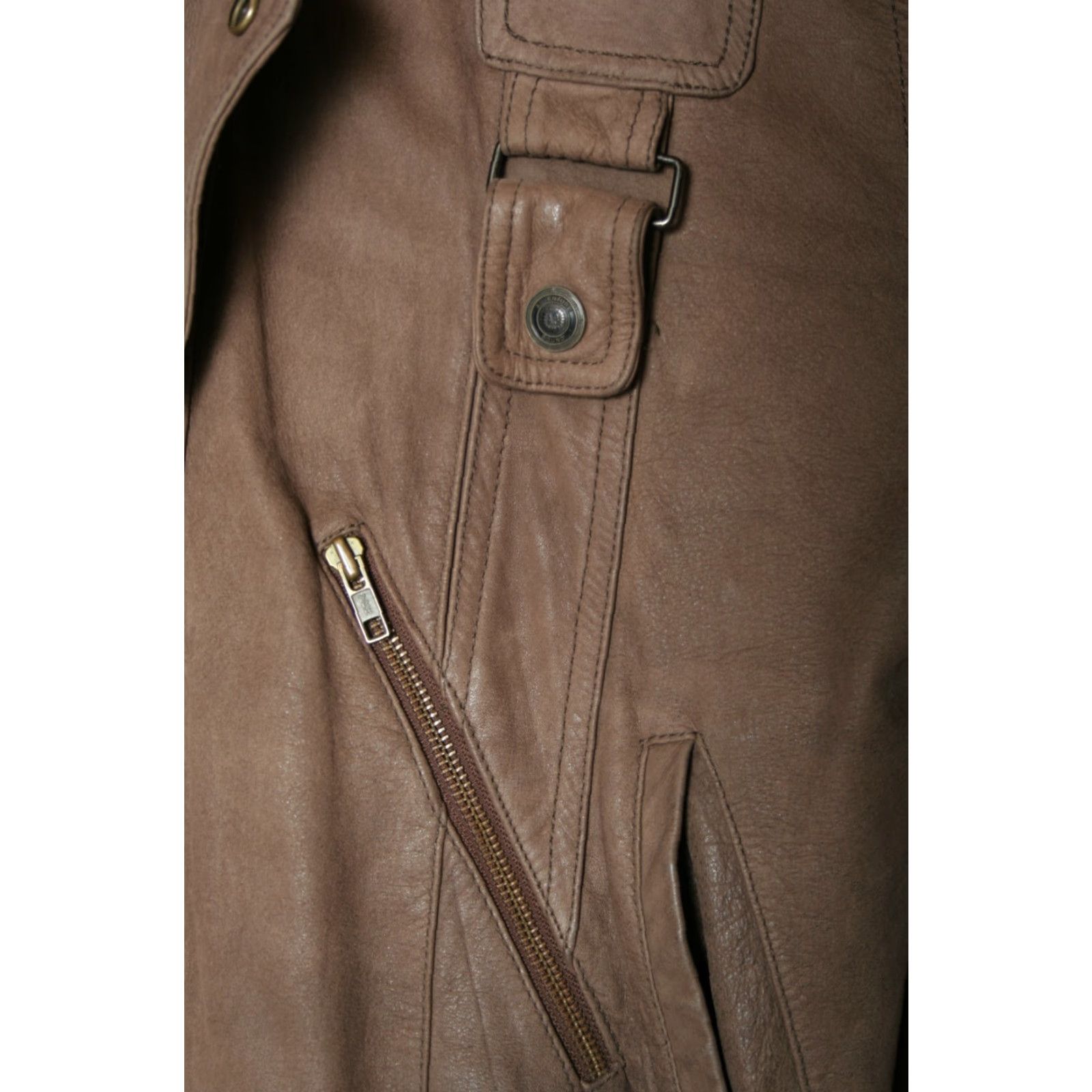 Vintage VINTAGE Adventure Bound Brown Leather Bomber Jacket Mens XLT 90s Size US XL / EU 56 / 4 - 4 Thumbnail
