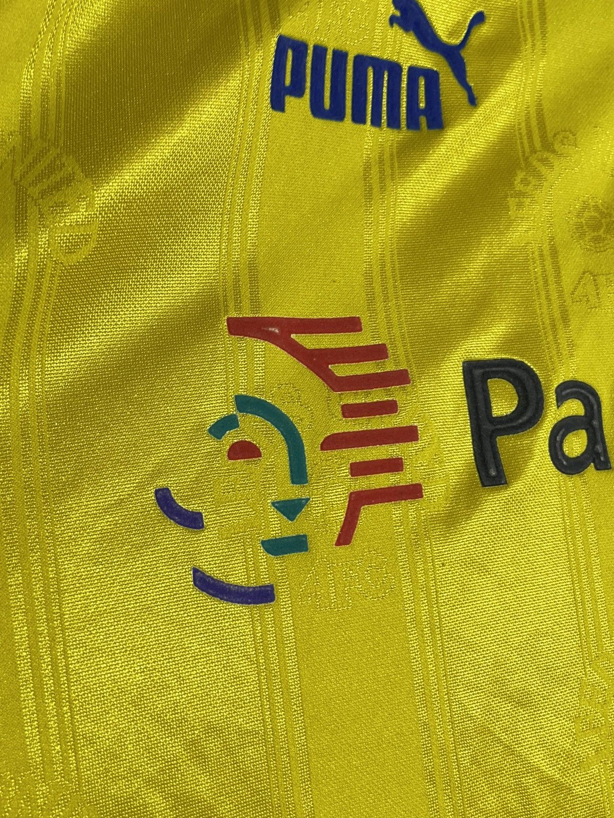 Puma × Vintage Leeds United Puma 1996/97 Away Vintage Football Shirt Size US L / EU 52-54 / 3 - 4 Thumbnail