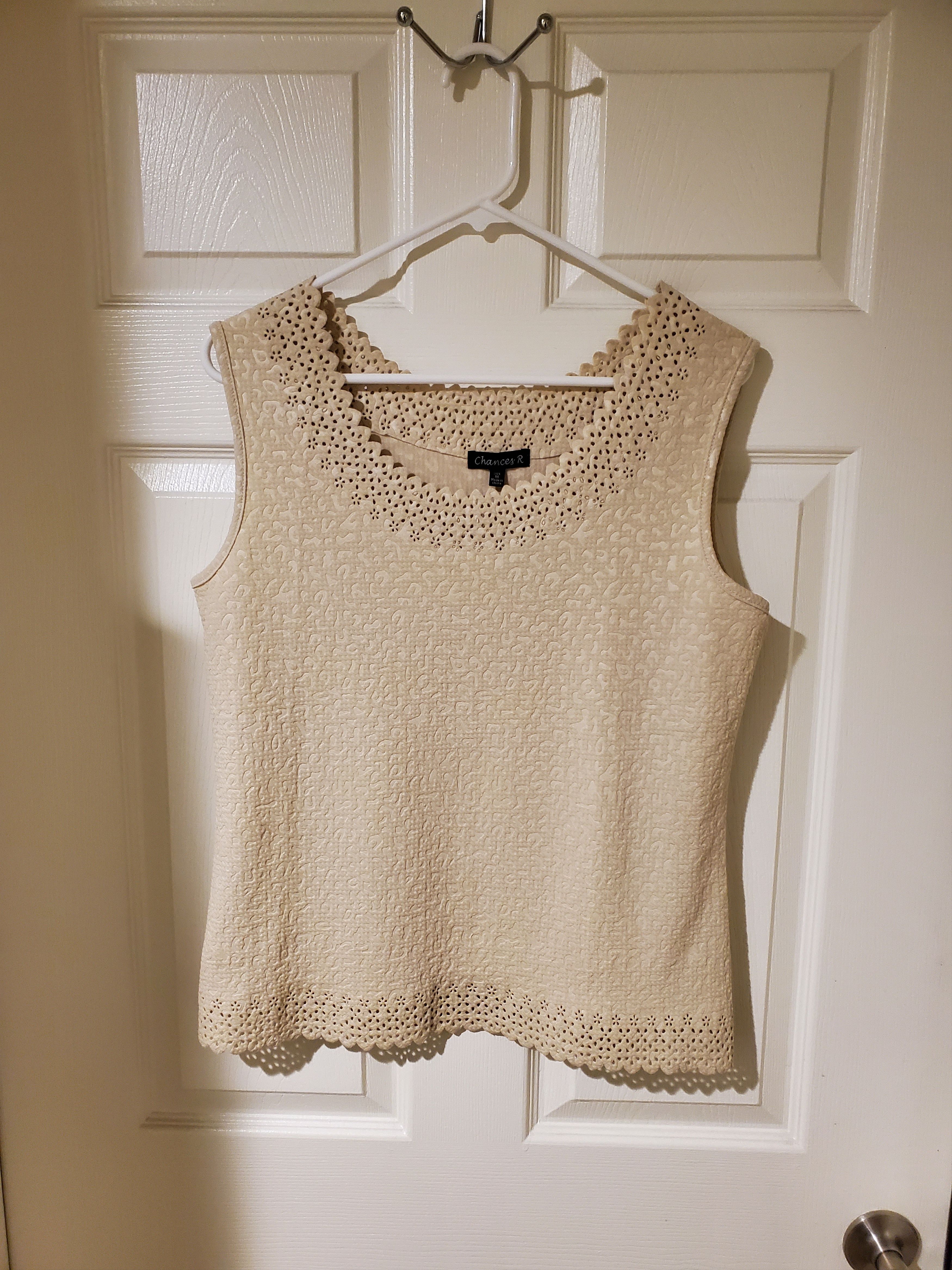 Other Dressy textured cream/beige colored tank Size M / US 6-8 / IT 42-44 - 1 Preview