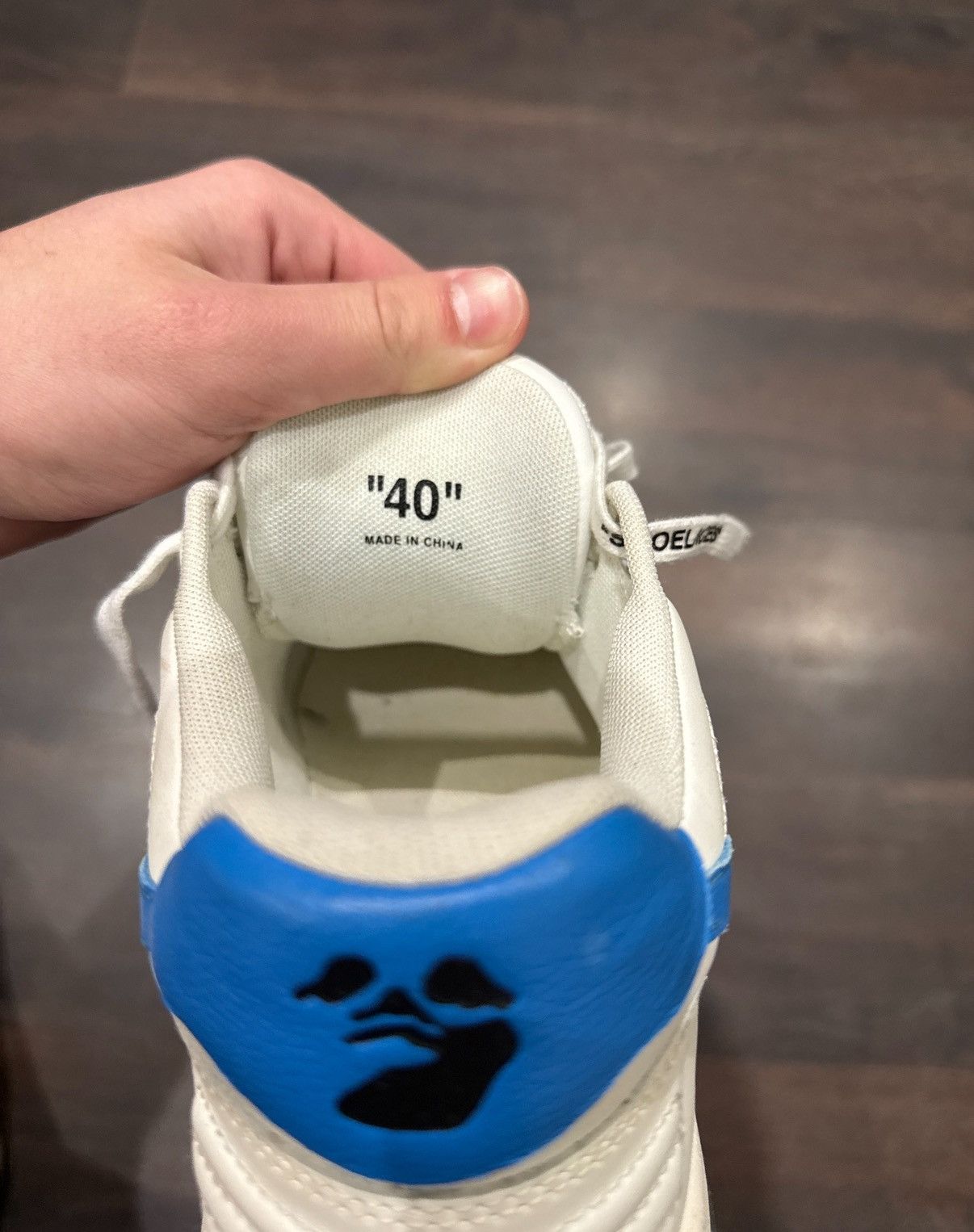 Off-White Off White out of office Size US 7 / EU 40 - 6 Thumbnail