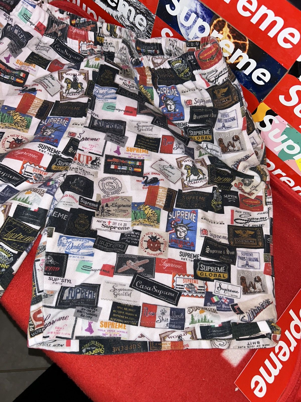 Supreme Supreme Labels Pique Short SS21 size XL Shorts Size US 36 / EU 52 - 2 Thumbnail