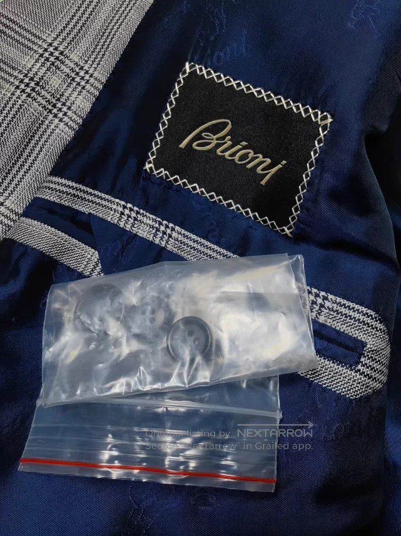 Brioni Brioni Checkered cashmere and silk single-breasted suit Size US L / EU 52-54 / 3 - 4 Thumbnail