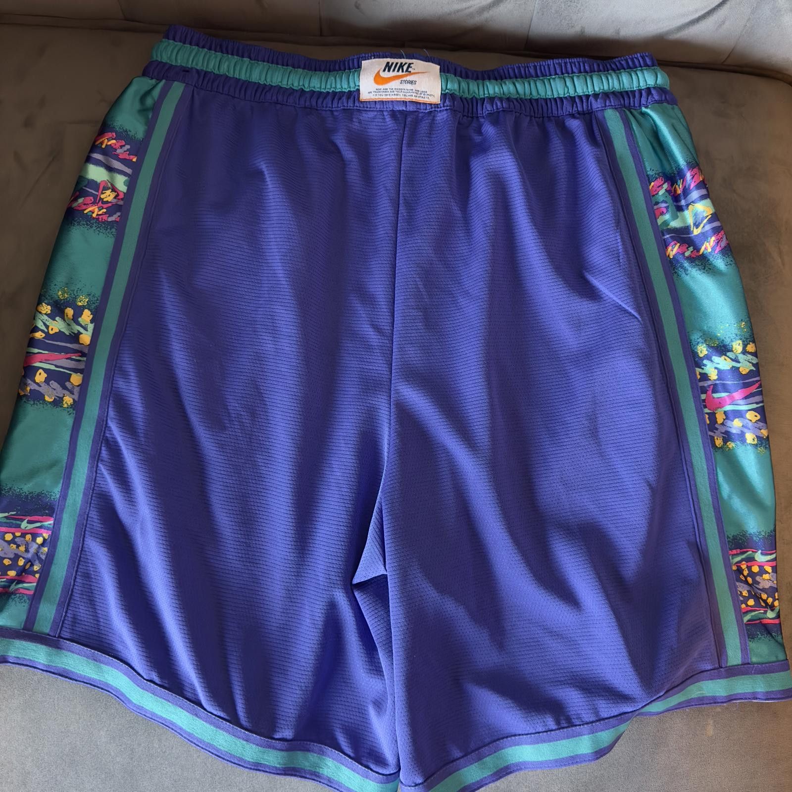 Nike Nike Stories - Rare - Vintage 90s Style Purple Shorts Size US 34 / EU 50 - 4 Thumbnail