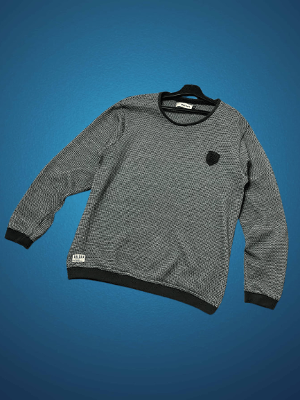 Diesel Vintage Diesel Y2K Logo Sweater Size L Size US L / EU 52-54 / 3 - 1 Thumbnail