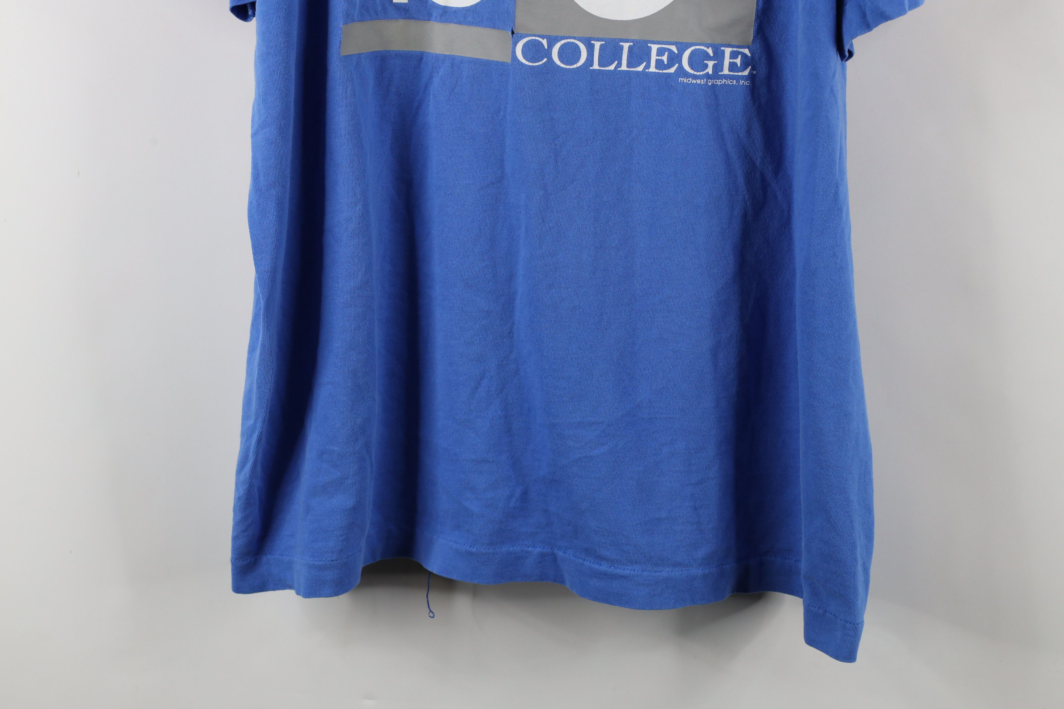 Vintage Vintage 90s Spell Out Spelman College T-Shirt USA Size US XXL / EU 58 / 5 - 3 Thumbnail