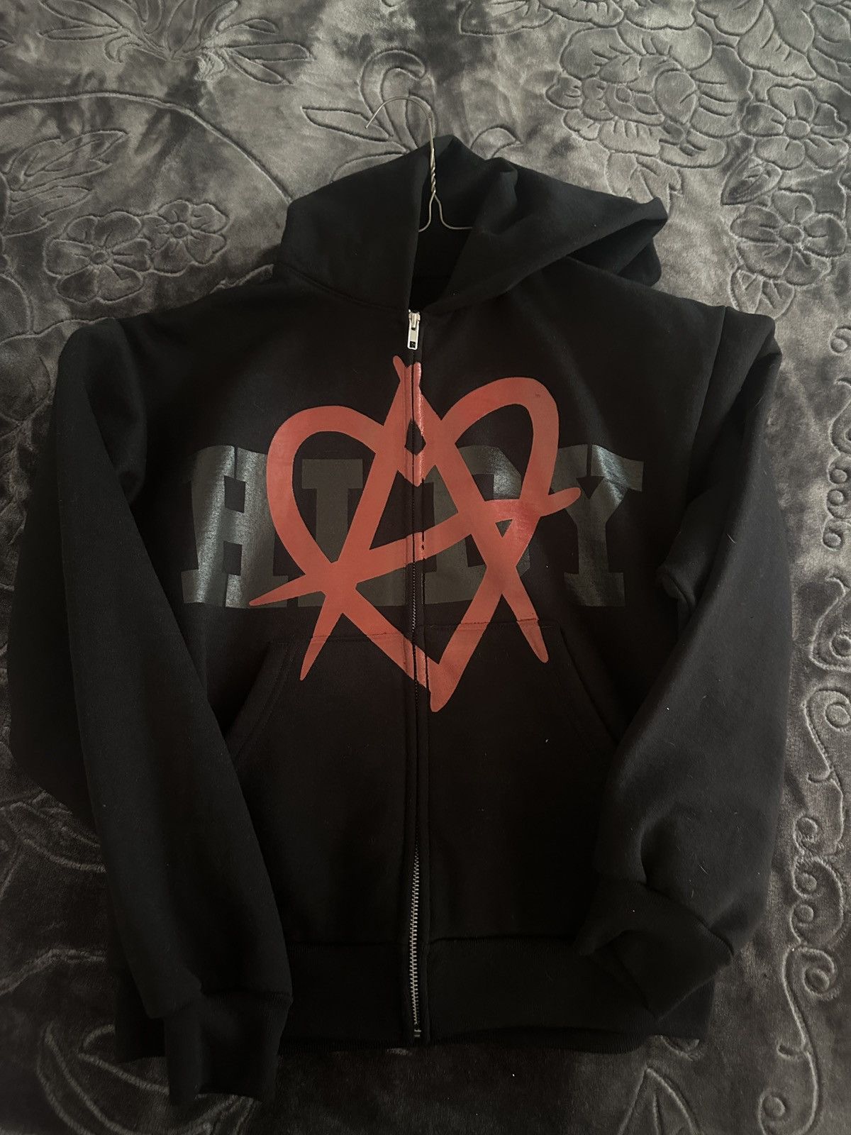 Holiday Brand HOLIDAY X SKAIWATER Size US M / EU 48-50 / 2 - 1 Thumbnail