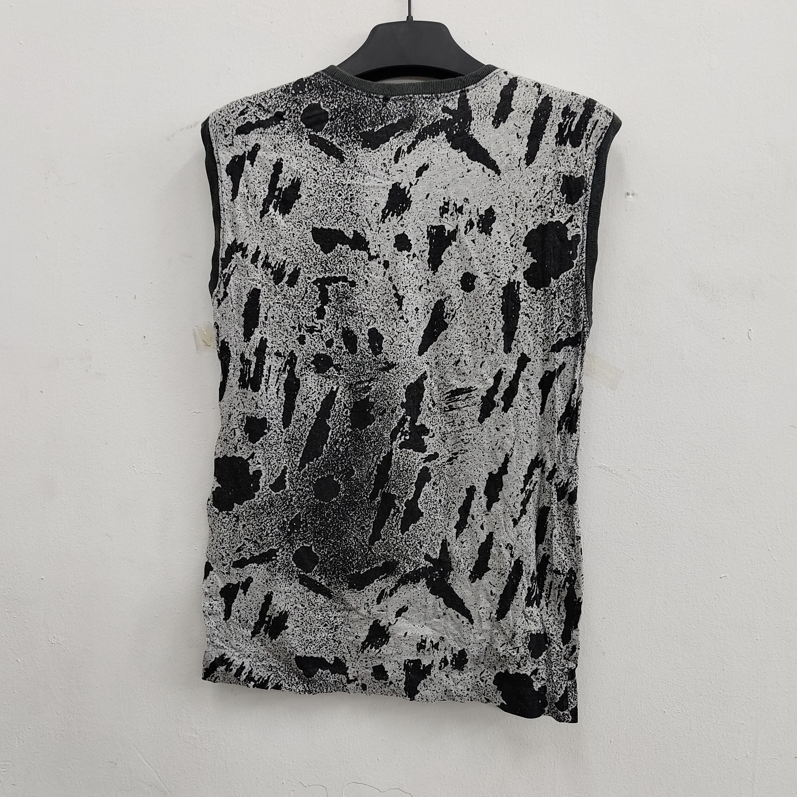 Issey Miyake Issey Miyake Men Sleeveless T Shirt Size US M / EU 48-50 / 2 - 7 Thumbnail