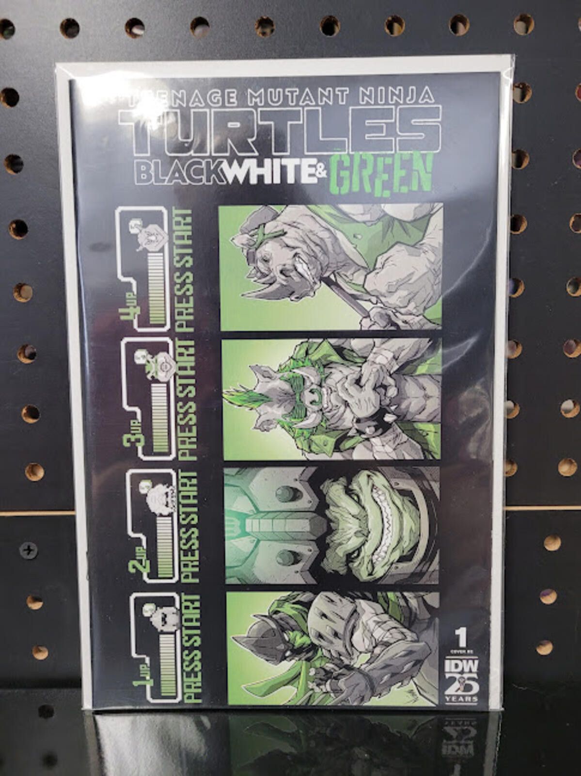 Other TMNT Black White & Green #1 Nuñez Gaming Variant NM Size ONE SIZE - 2 Thumbnail