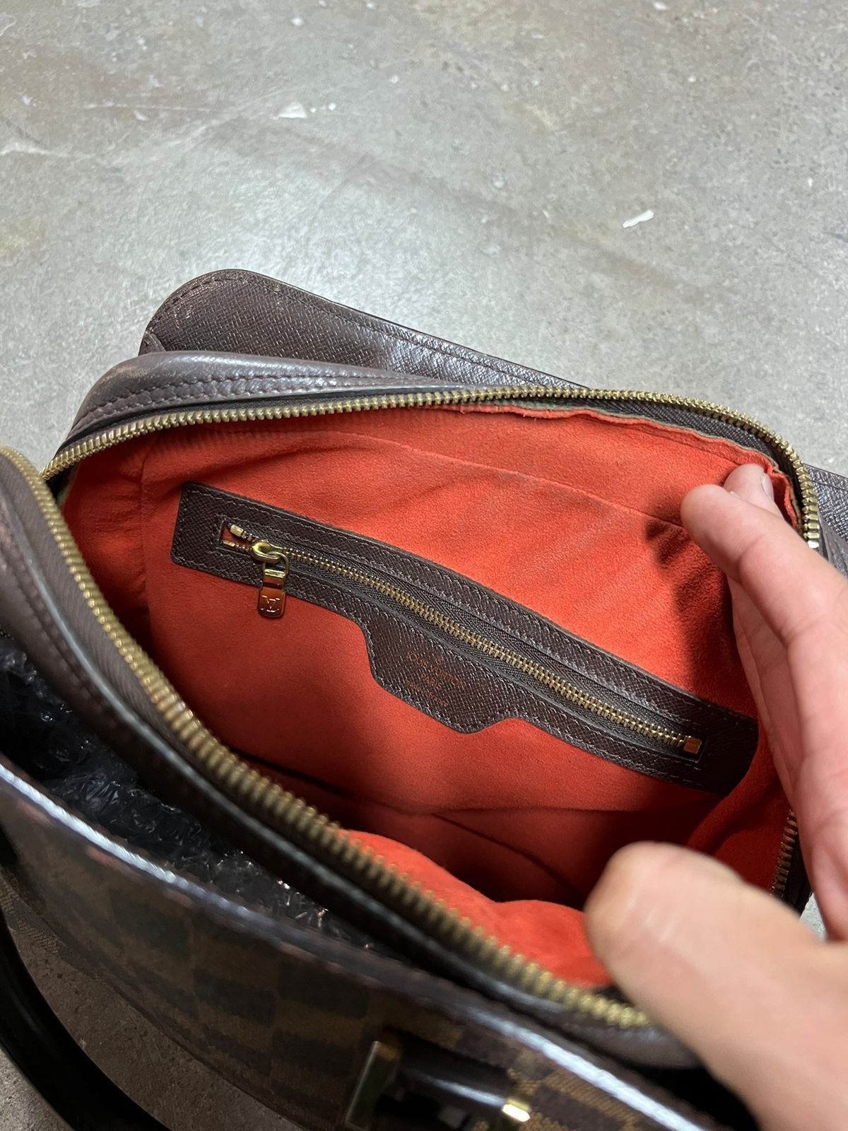 Louis Vuitton Louis Vuitton Bag Size ONE SIZE - 8 Thumbnail