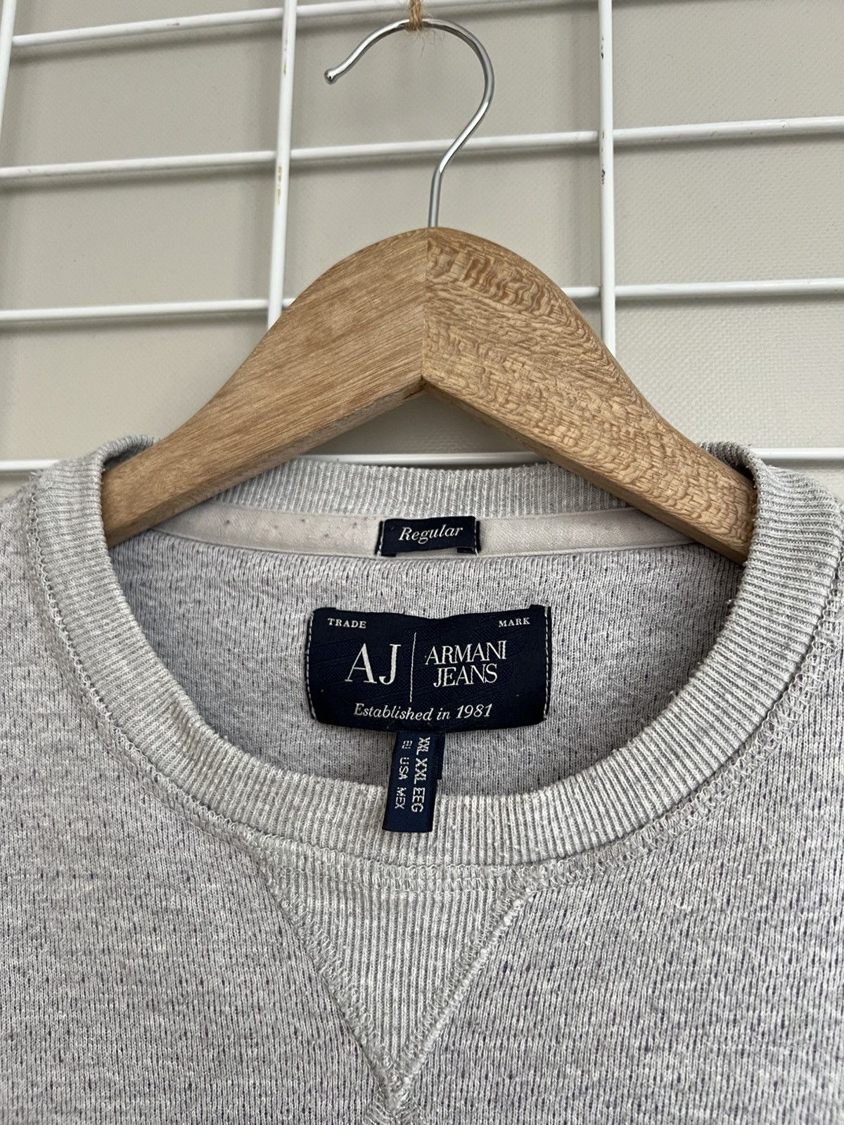 Armani Armani Jeans AJ81 Big Logo Sweatshirt Mens Size L/XL Vintage Size US XL / EU 56 / 4 - 10 Thumbnail