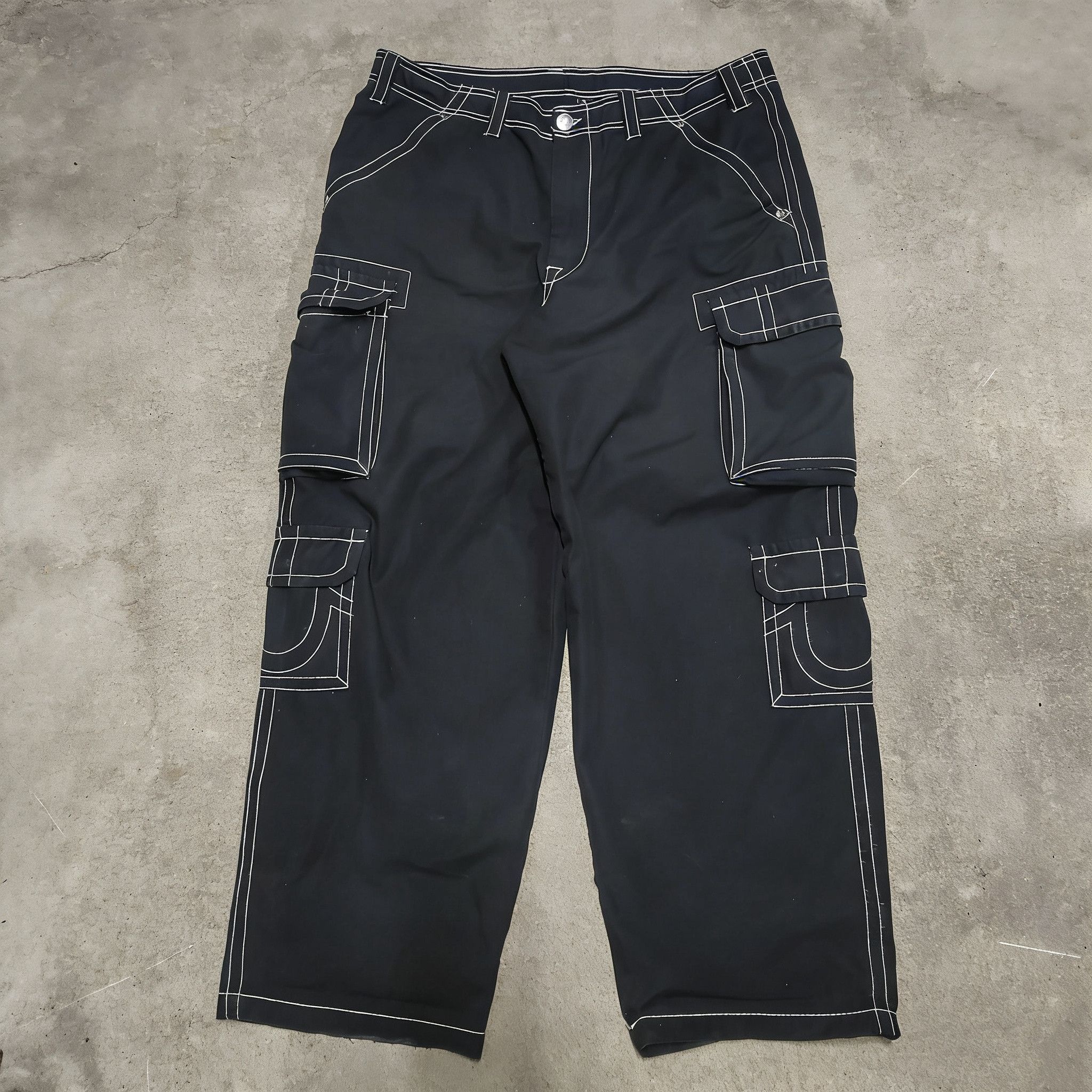 True Religion true religion baggy pockets cargo pants Size US 38 / EU 54 - 1 Thumbnail