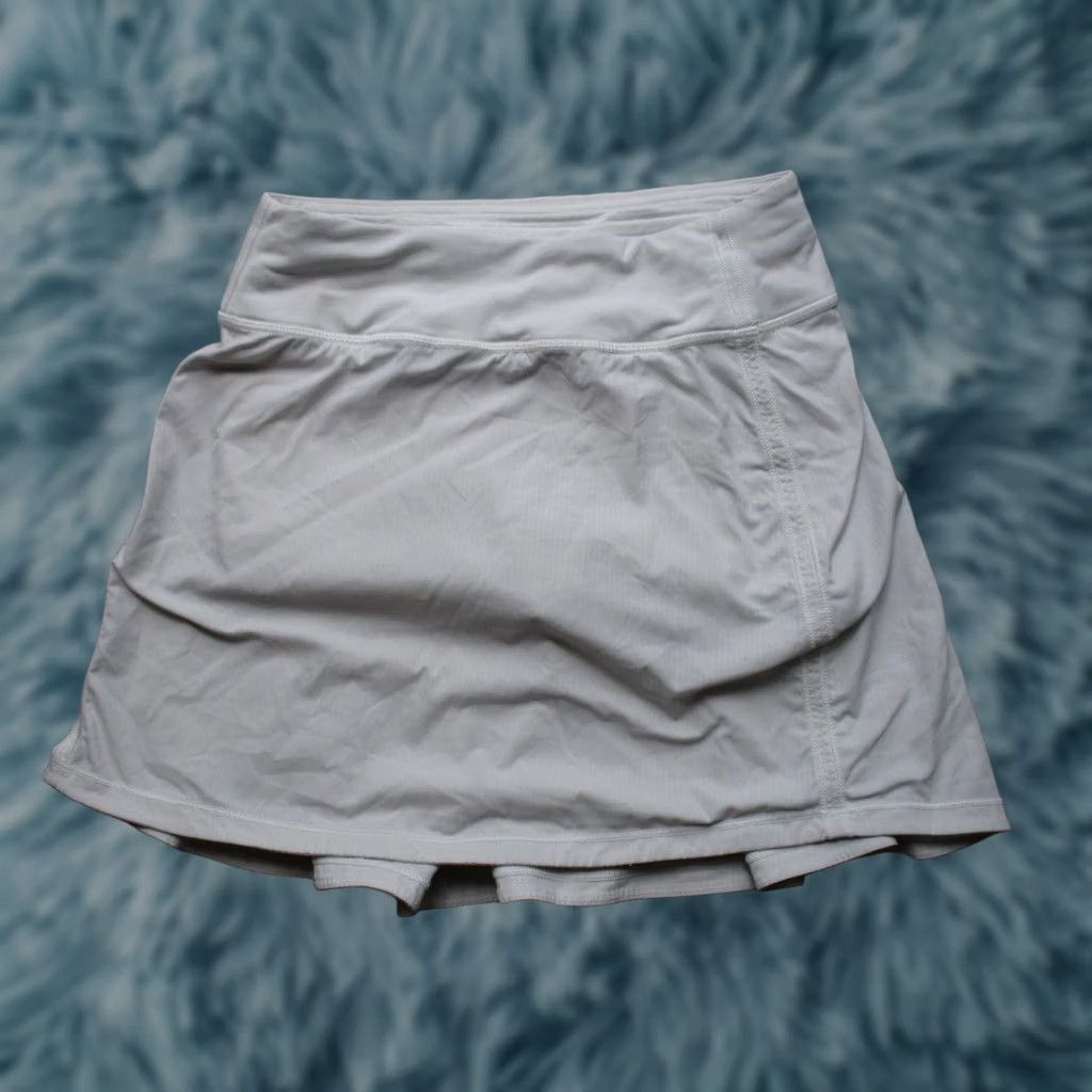 Lululemon VINTAGE Lululemon Skort Womens 2 White Athletic Tennis Running Skirt Liner Pocket Size 26" / US 2 / IT 38 - 1 Thumbnail