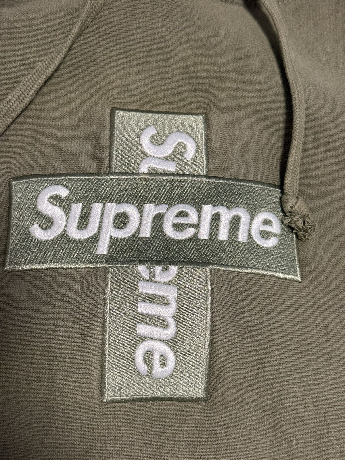 Supreme Supreme Olive cross box logo hooded sweatshirt hoodie Size US M / EU 48-50 / 2 - 2 Thumbnail