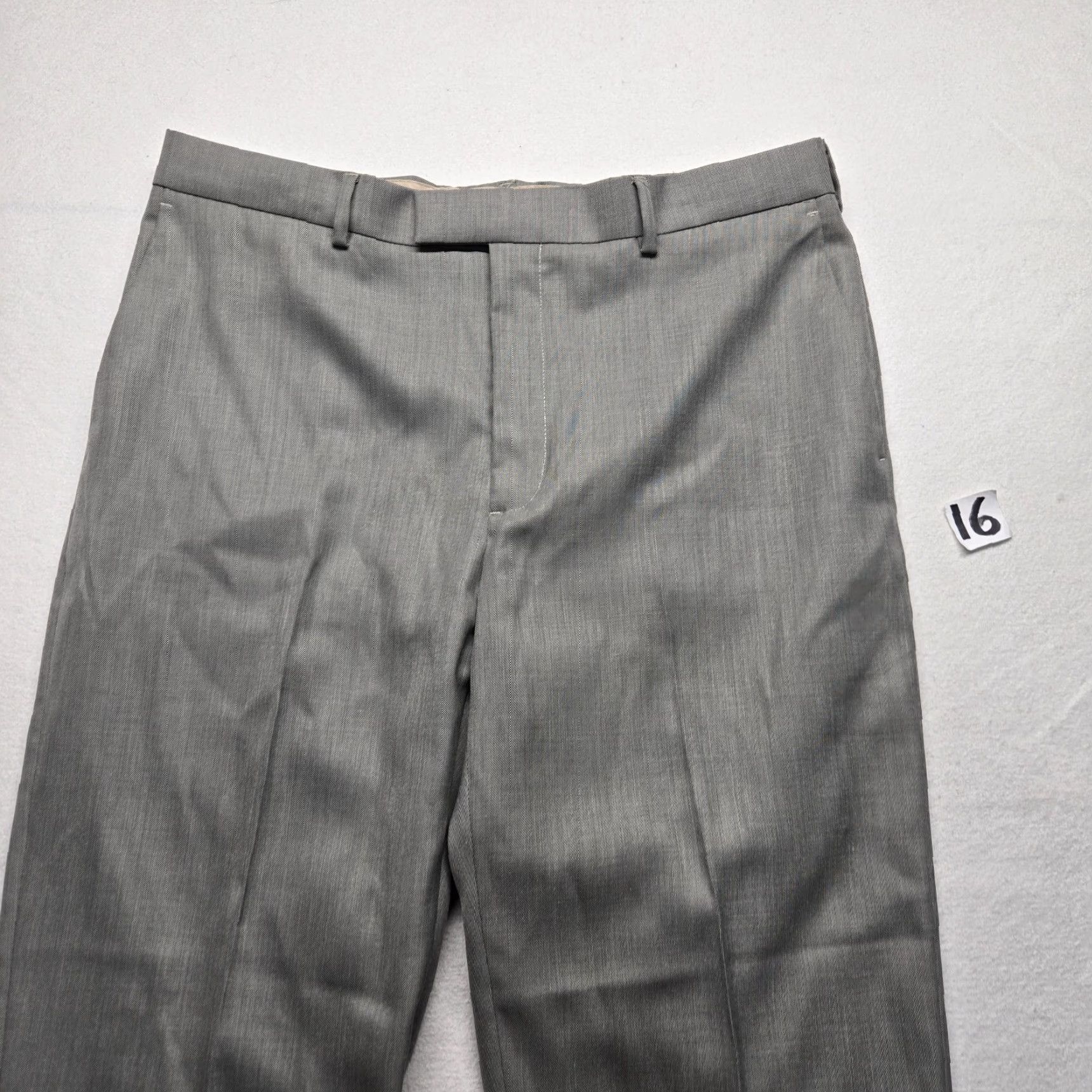 Savane Savane Tailored 2U Comfort Waist Men’s 36x30 Gray Dress Pants Flat Front Size US 36 / EU 52 - 3 Thumbnail