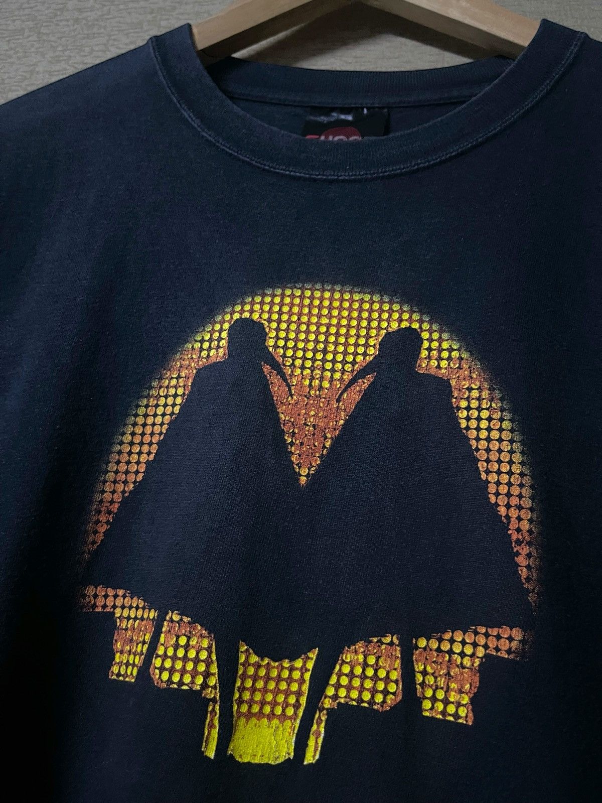 Vintage Vintage 00's The Coral The Invisible Invasion Tour Tshirt Size US M / EU 48-50 / 2 - 2 Thumbnail