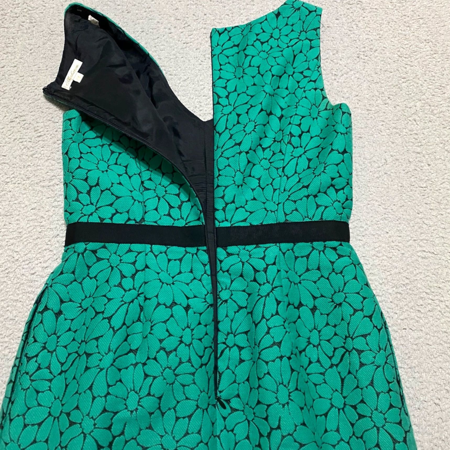 Vintage Shoshanna Dress Green Floral A-Line Sleeveless Pockets Lined V-Neck Womens Size 4 Short Party/Cocktail Size S / US 4 / IT 40 - 7 Thumbnail